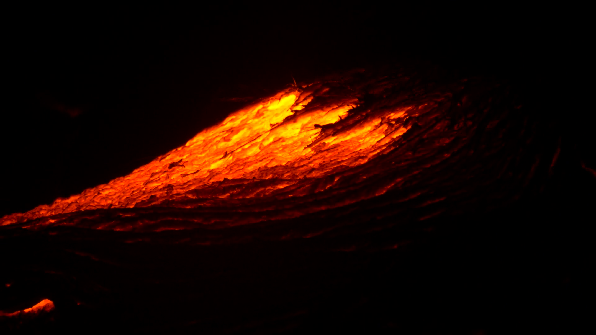 Close Up Lava Flowing From Kilauea Volcano Hawaii At Night Stock ...