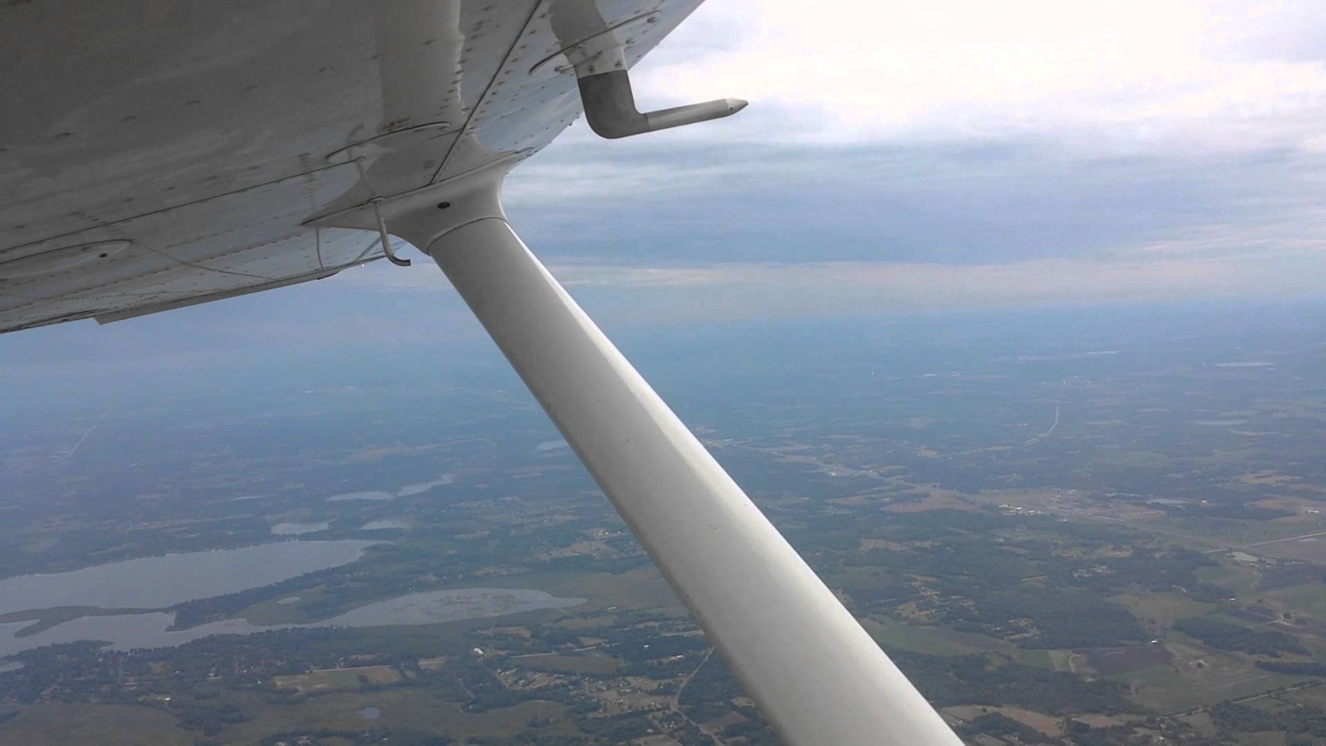Cessna 172 spin and upside down flight inversion - YouTube