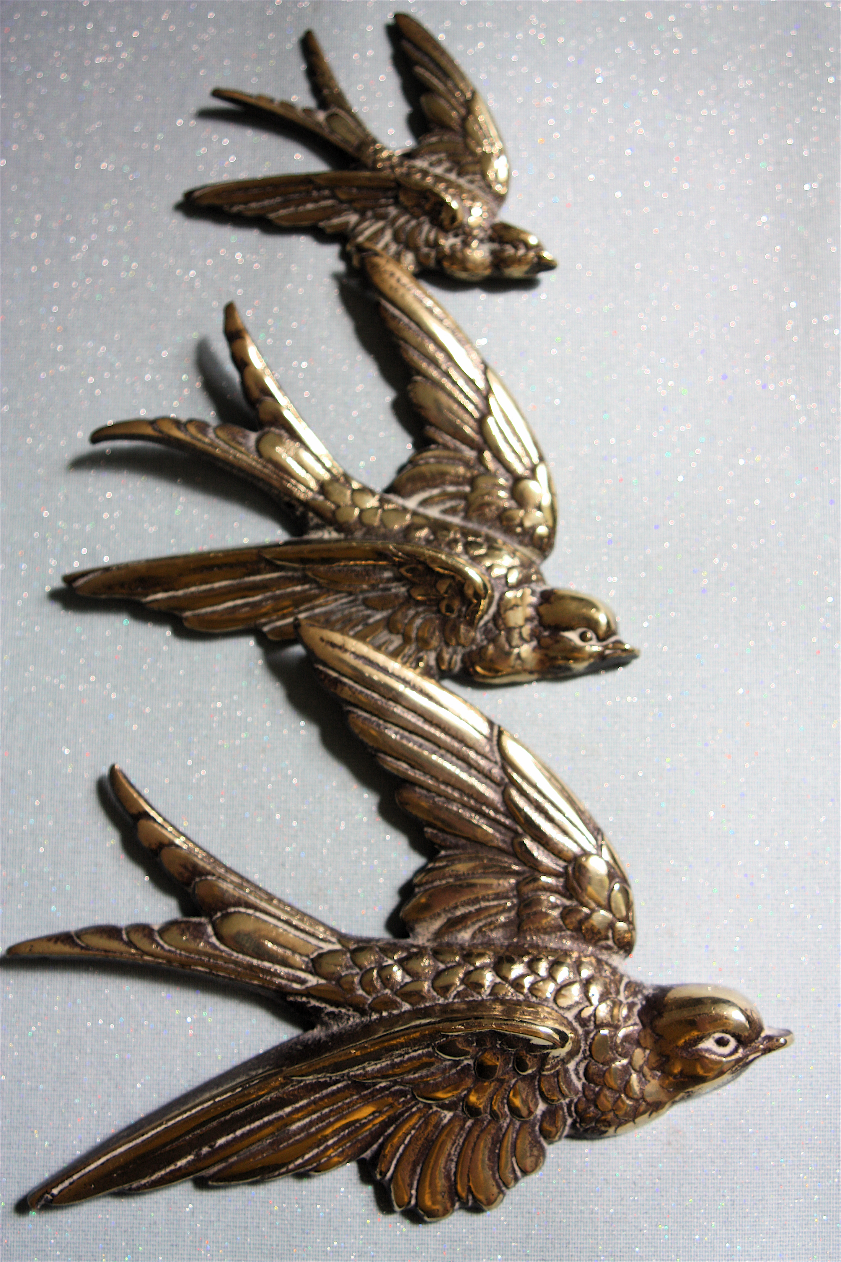 1940s brass swallows wall plaques, flying ducks | casas cosas ...