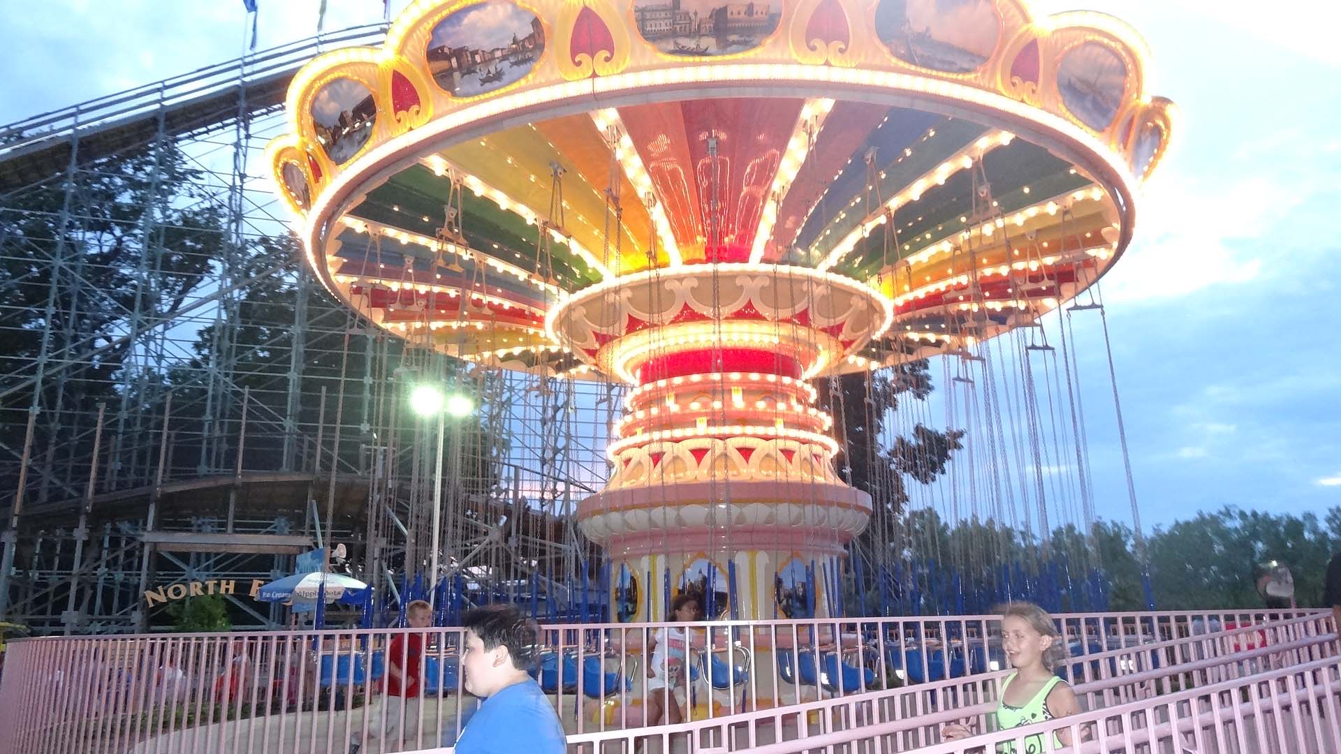 Waldameer Amusement Park - Flying Swings