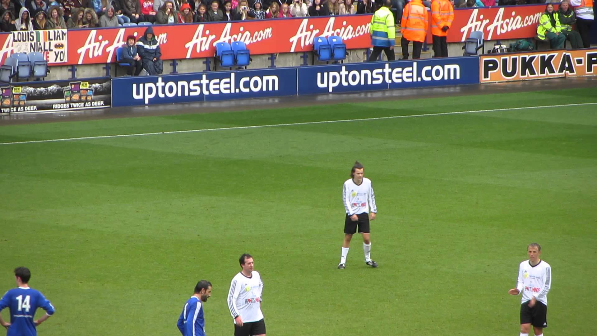 HD Harry Styles takes a penalty at charity football match 26/05/2014 ...