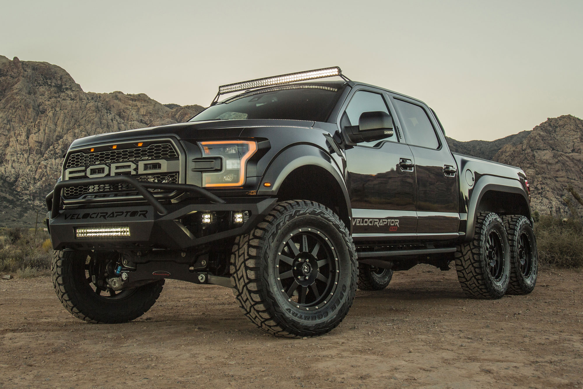 6x6 Ford Truck Is 'Aggression on Wheels'