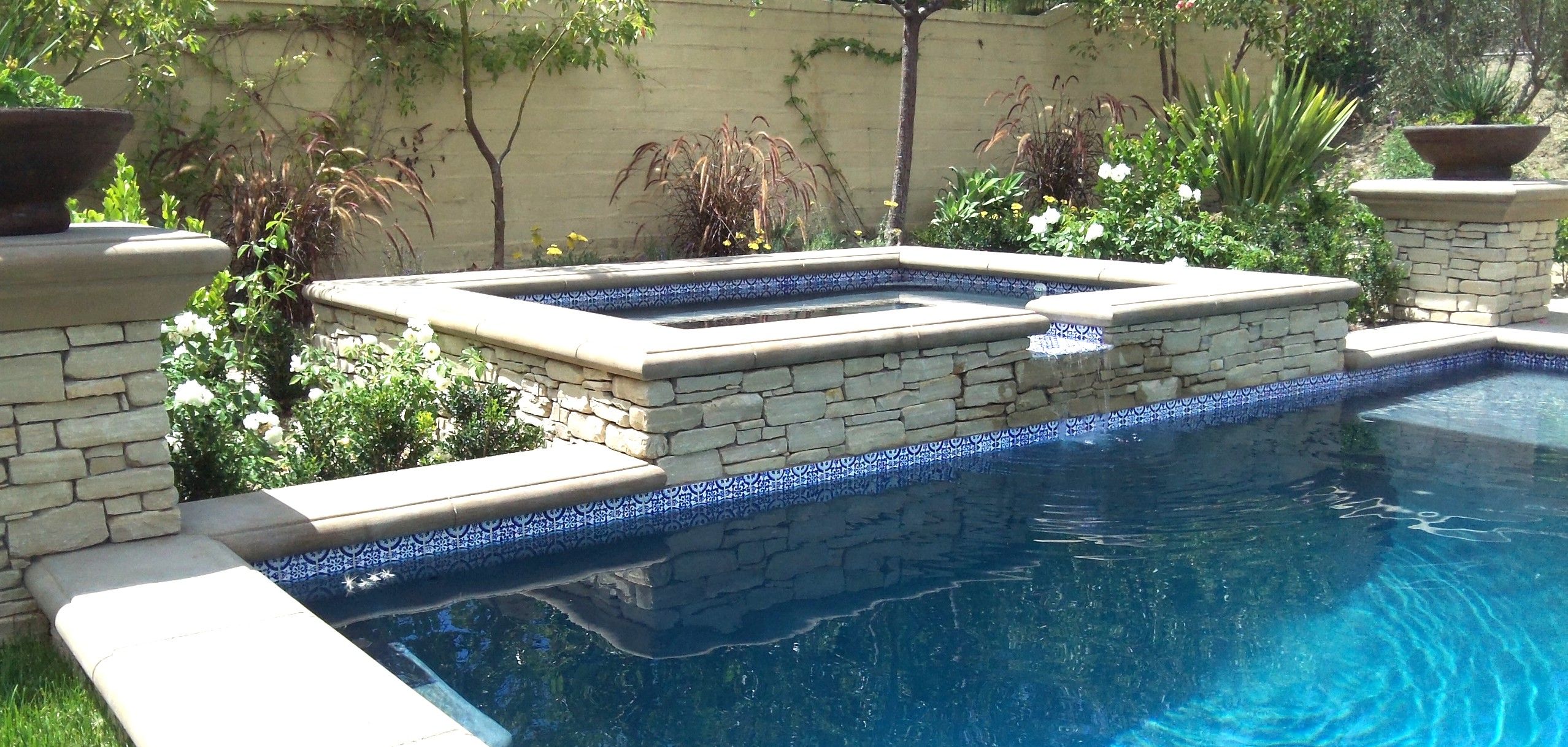 pool tile designs | Pool water fountain design ideas small swimming ...