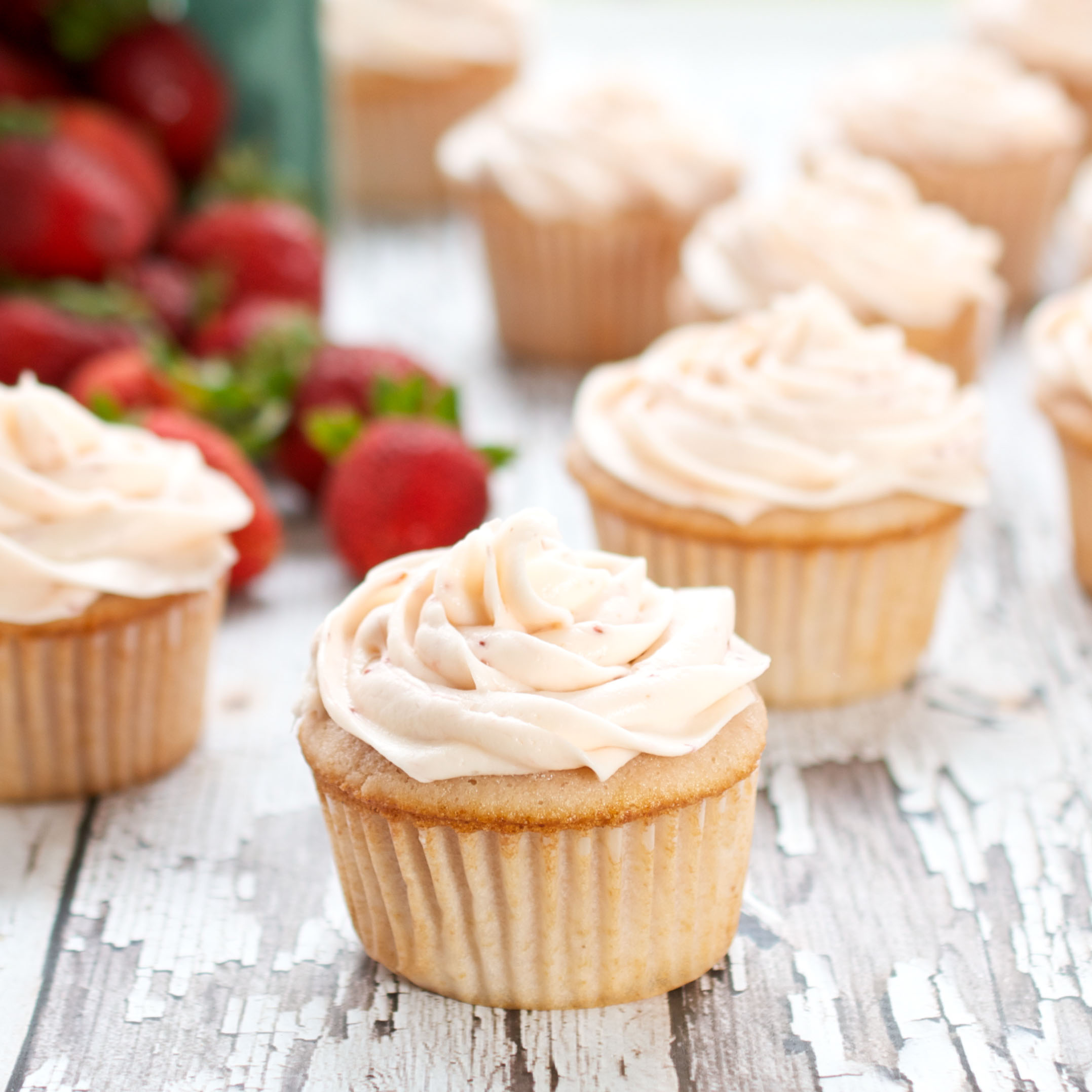 Sweet Pea's Kitchen » Fresh Strawberry Cupcakes