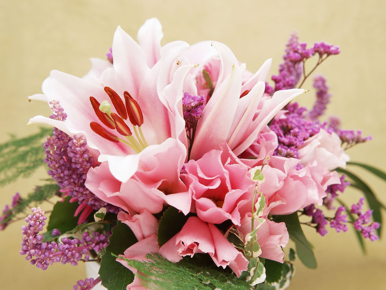 Flowers: Fresh Flowers Lilys Pretty Boquet Background Pictures for ...