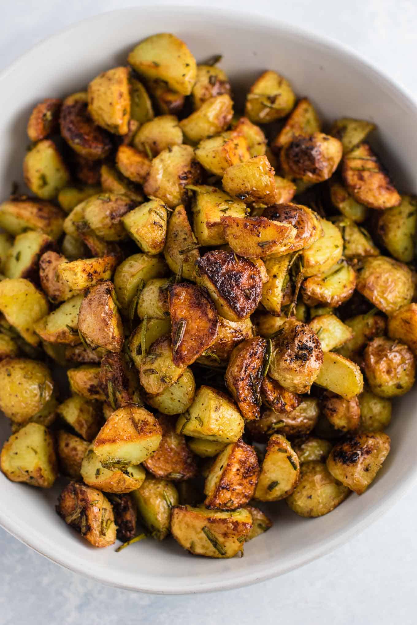 Rosemary Roasted Potatoes Recipe - Build Your Bite
