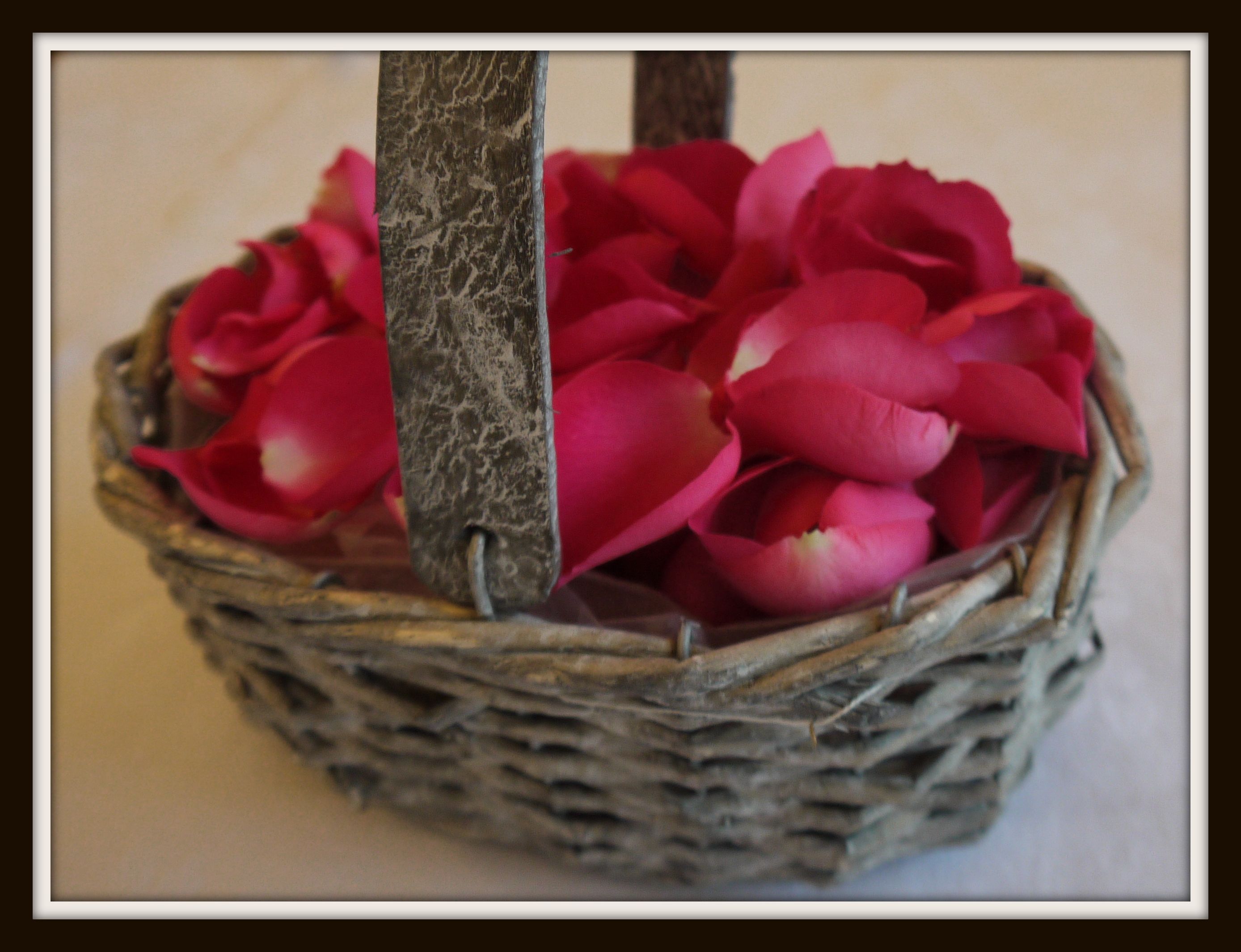 Cute basket of fresh rose petals | ~ Velvet Petals ~ | Pinterest ...