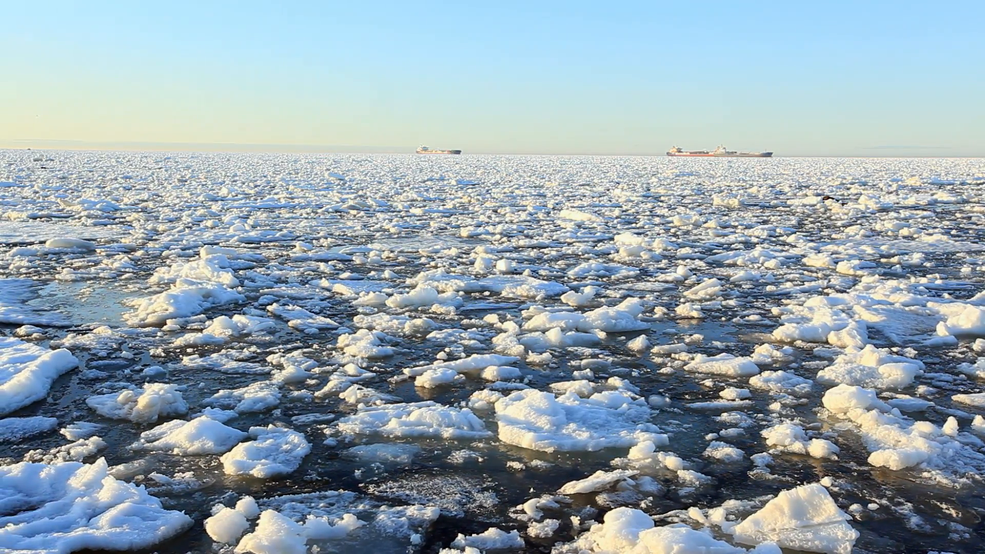arctic frozen sea melting in the end of winter Stock Video Footage ...
