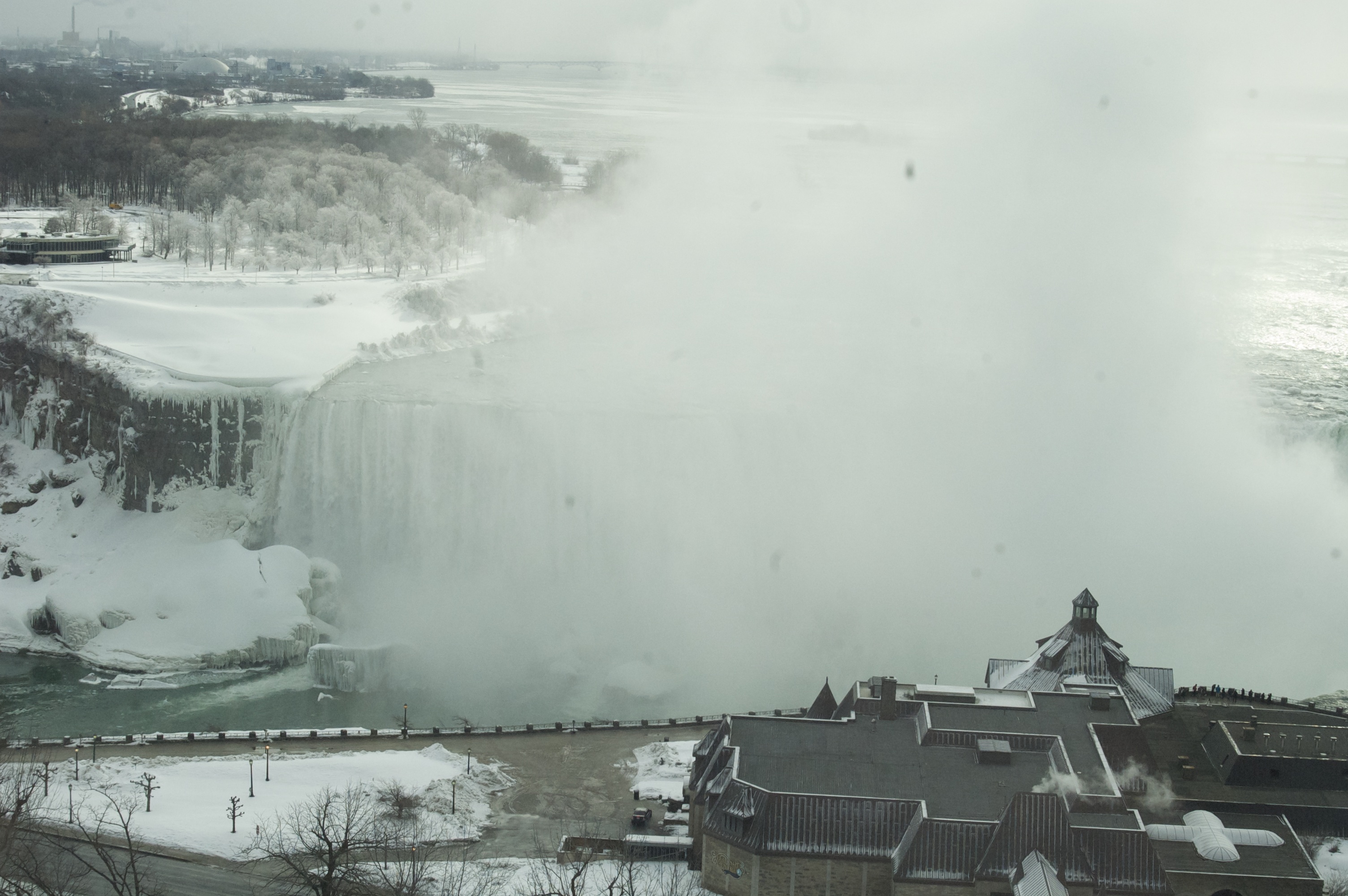 An (Ice) Bridge to the Past: Niagara Falls has Frozen – ActiveHistory.ca
