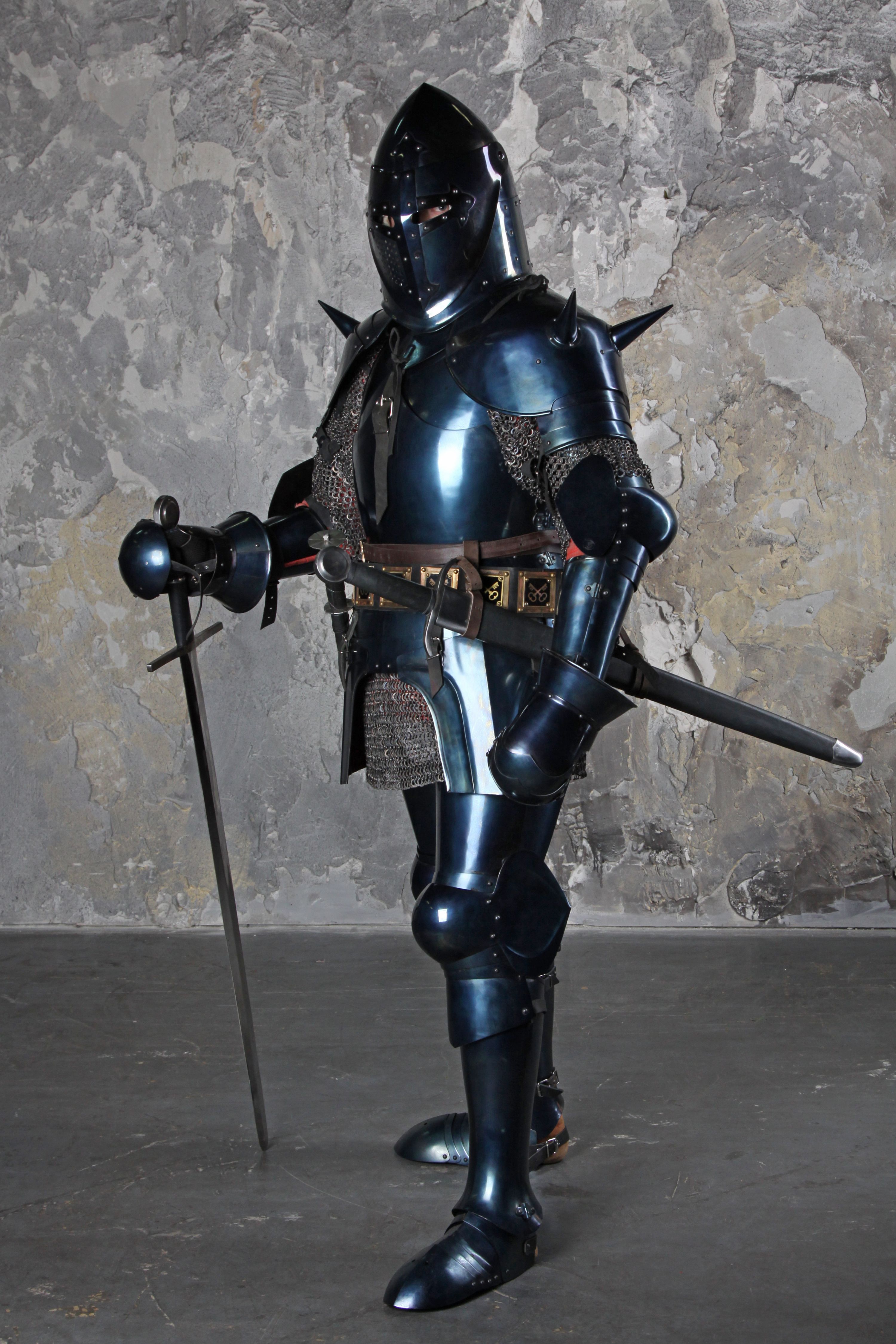 Milan-style full plate armour 1440-1445 years