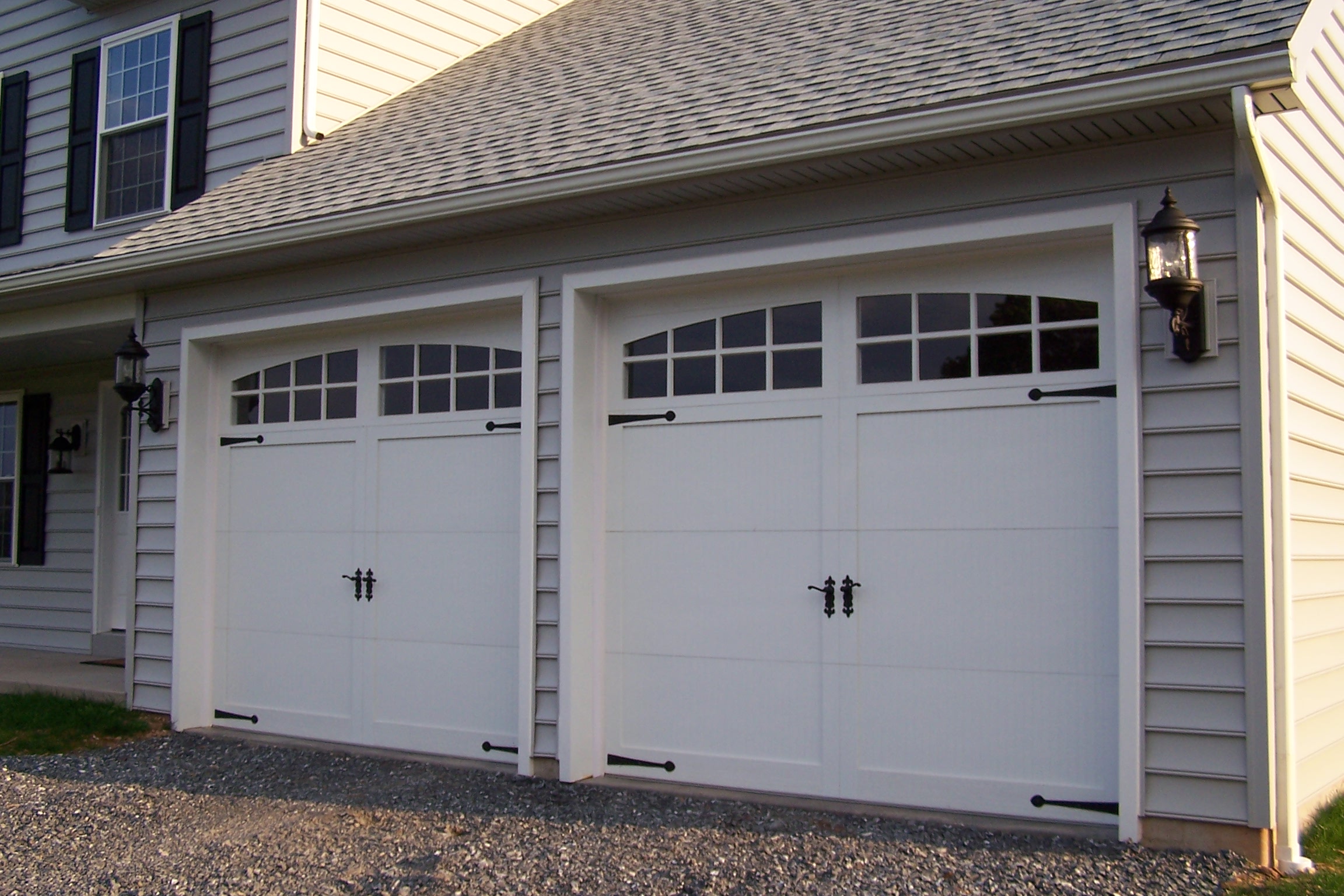 Finding a Decent Garage Door Provider – Fixing Problems the Right ...