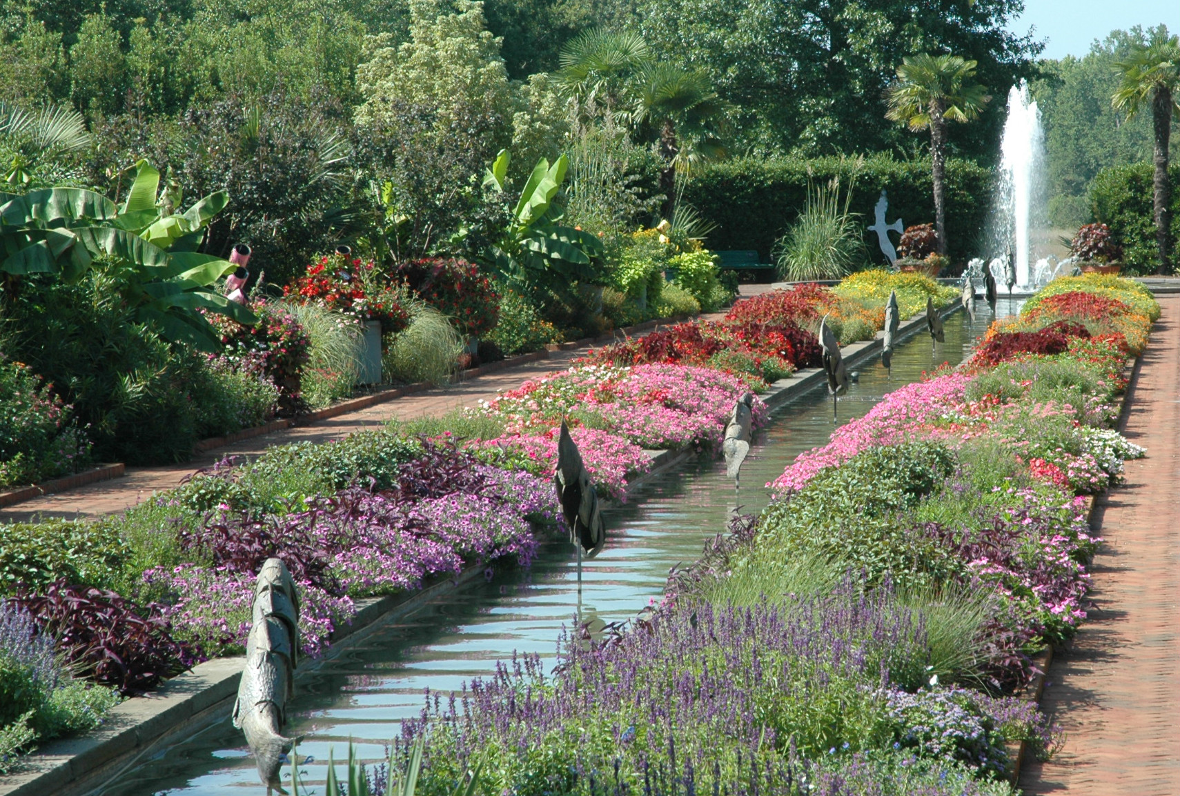 Explore The Garden - Daniel Stowe Botanical Garden