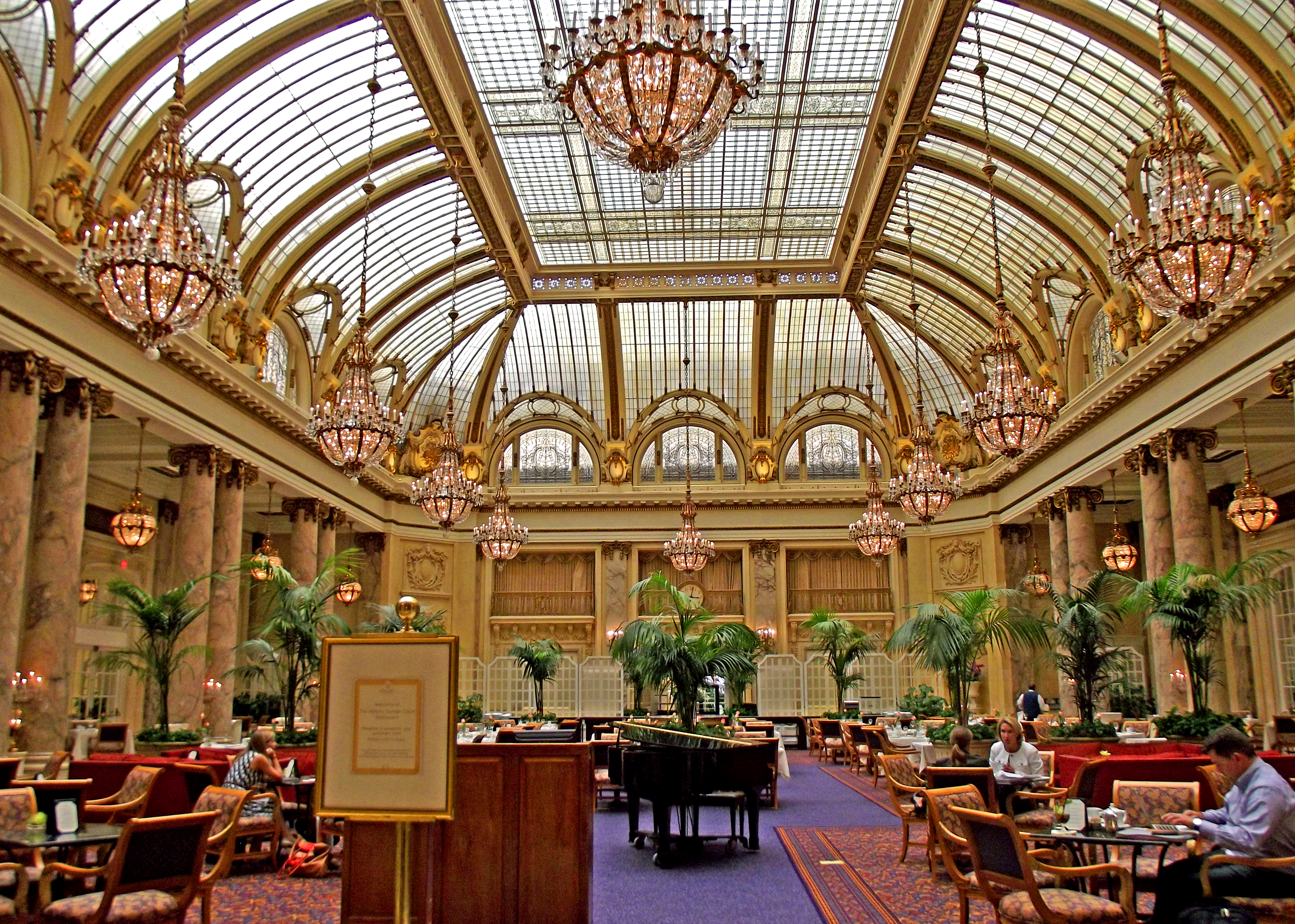 File:Palace Hotel, Garden Court Restaurant 2.jpg - Wikimedia Commons
