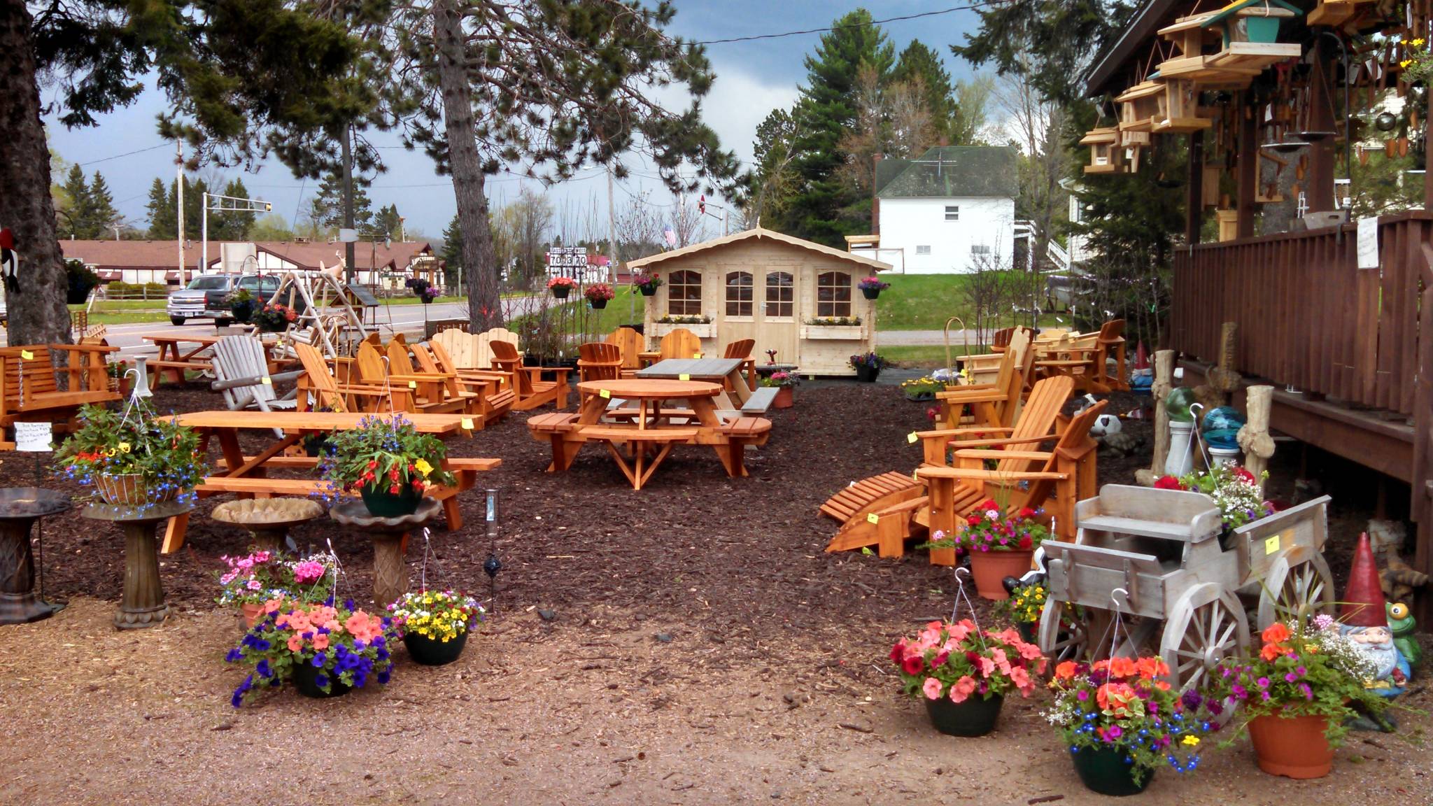Park Falls, Wisconsin Outdoor Patio Furniture Store | Seed-N-Feed Store