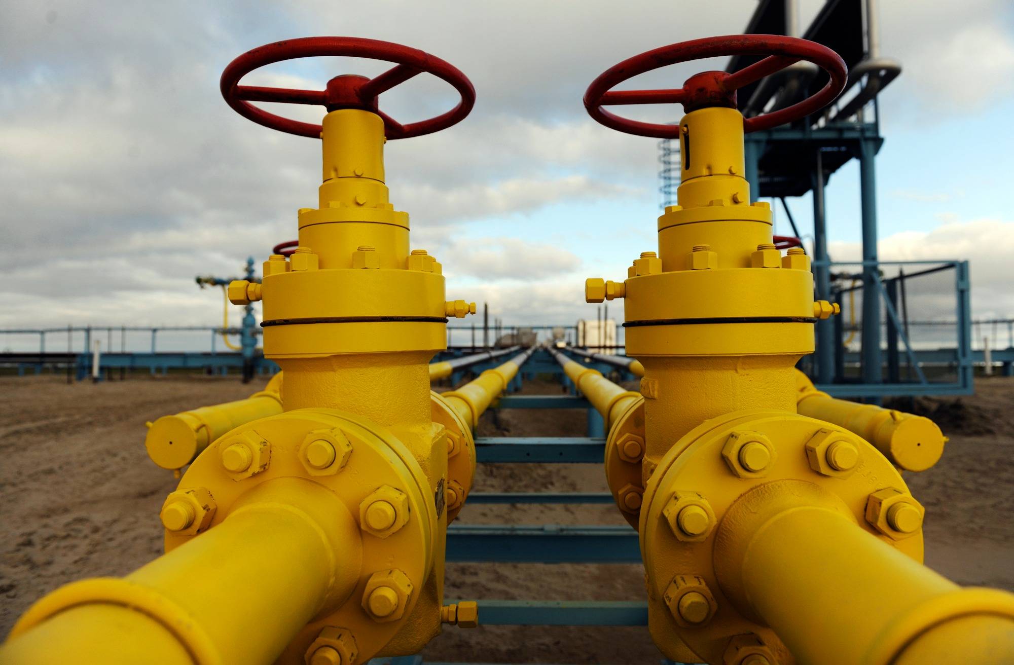 Pipe Suppliers to Benefit From Gas Transport Expansion | Financial ...