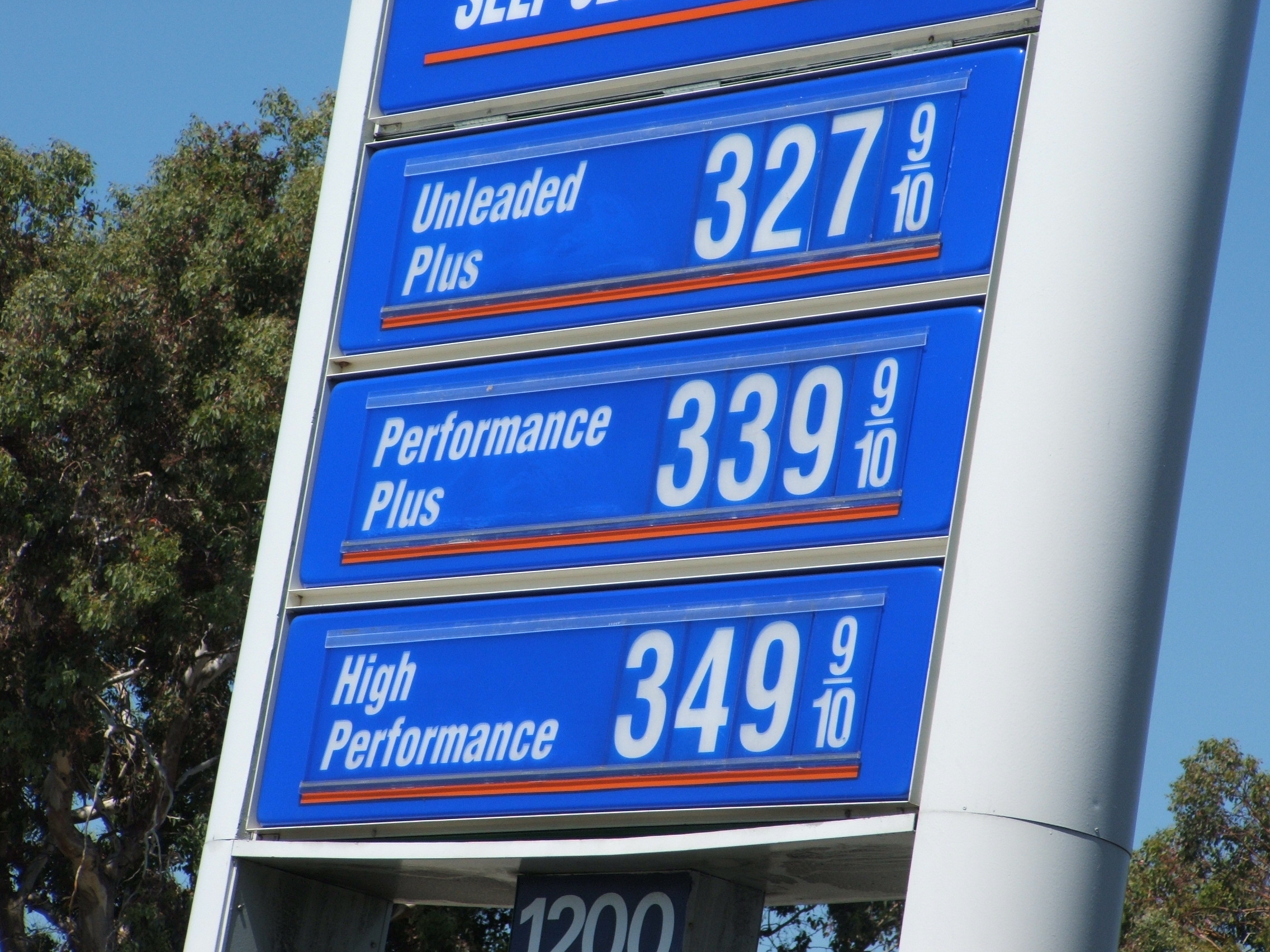 File:Gas prices, July 2006, San Francisco, California 01.jpg ...