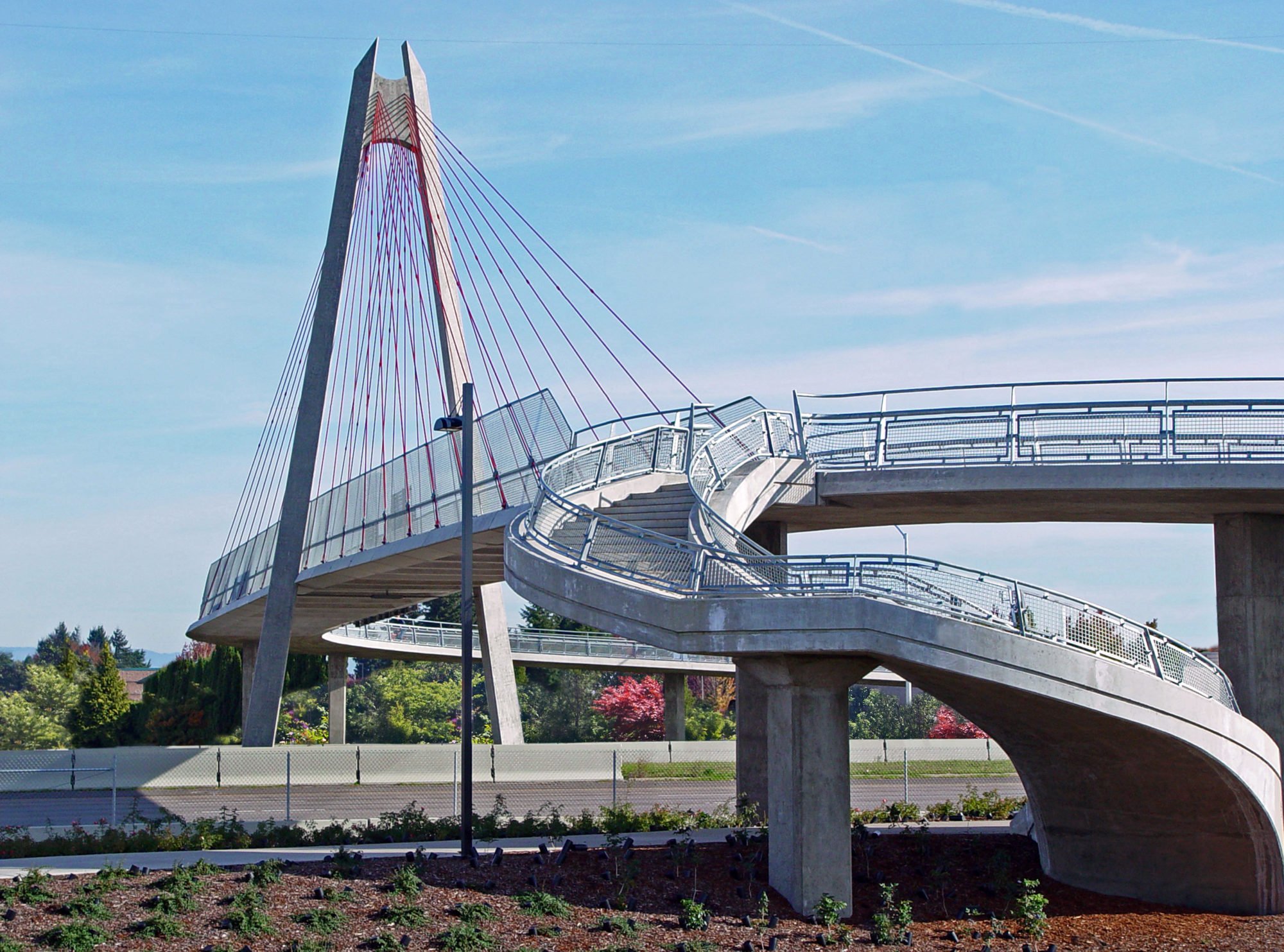 I-5: Gateway Pedestrian Bridge - OBEC Consulting Engineers