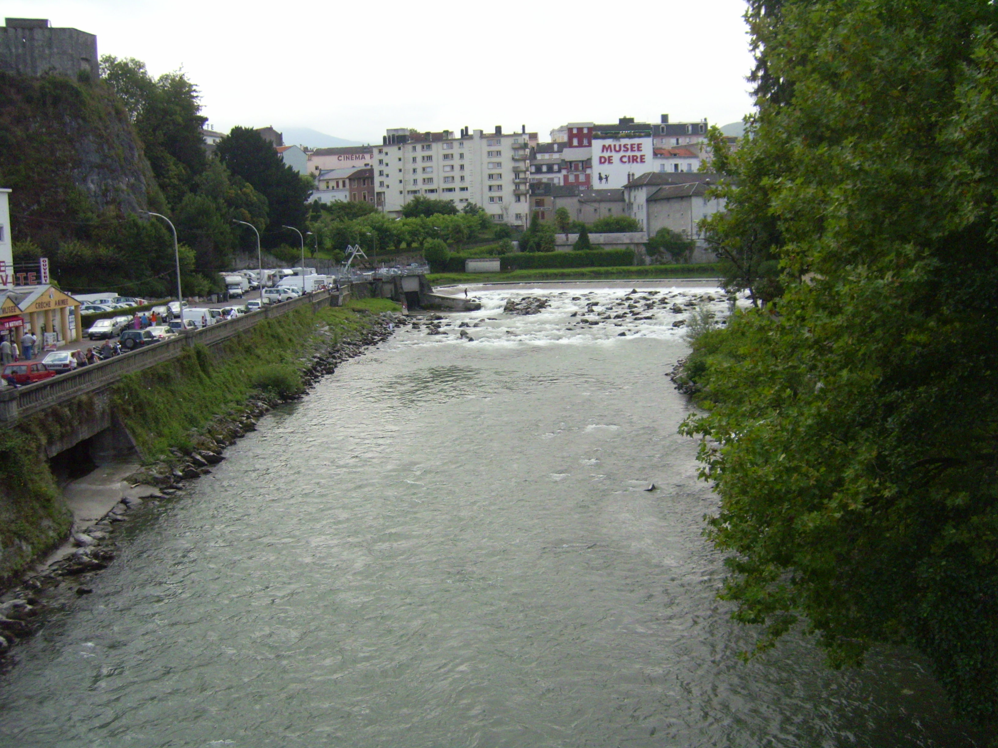 Gave de pau river (lourdes) photo