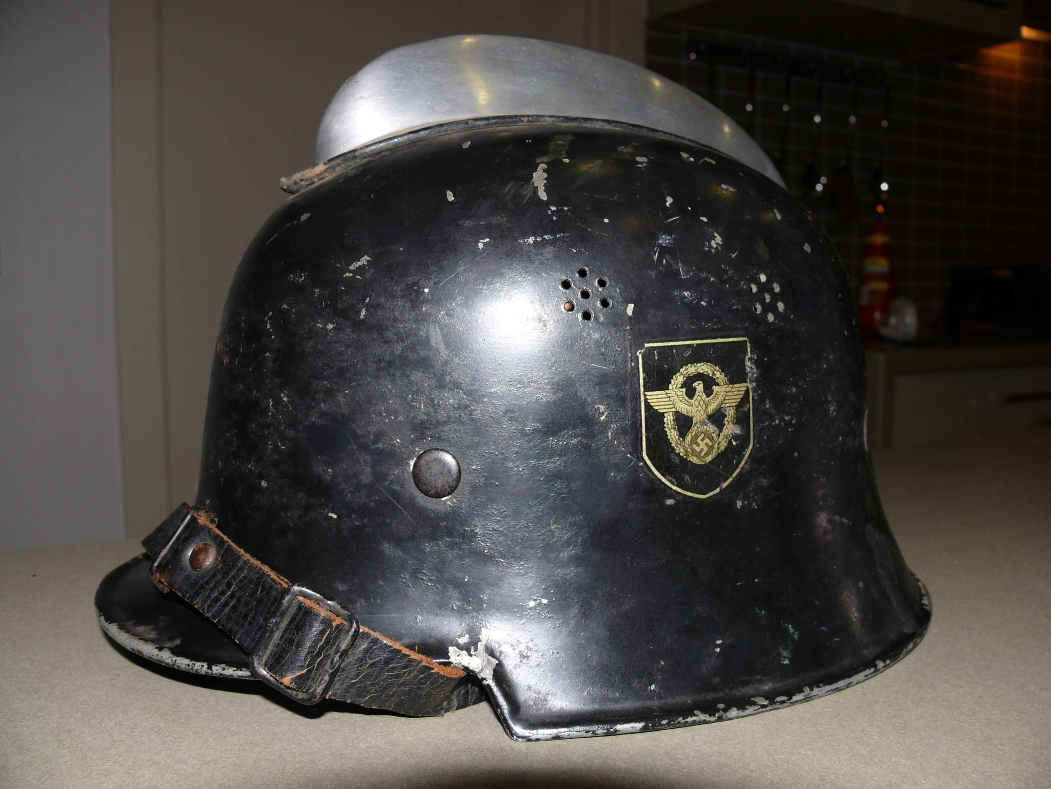 WWII German double decal helmet help?
