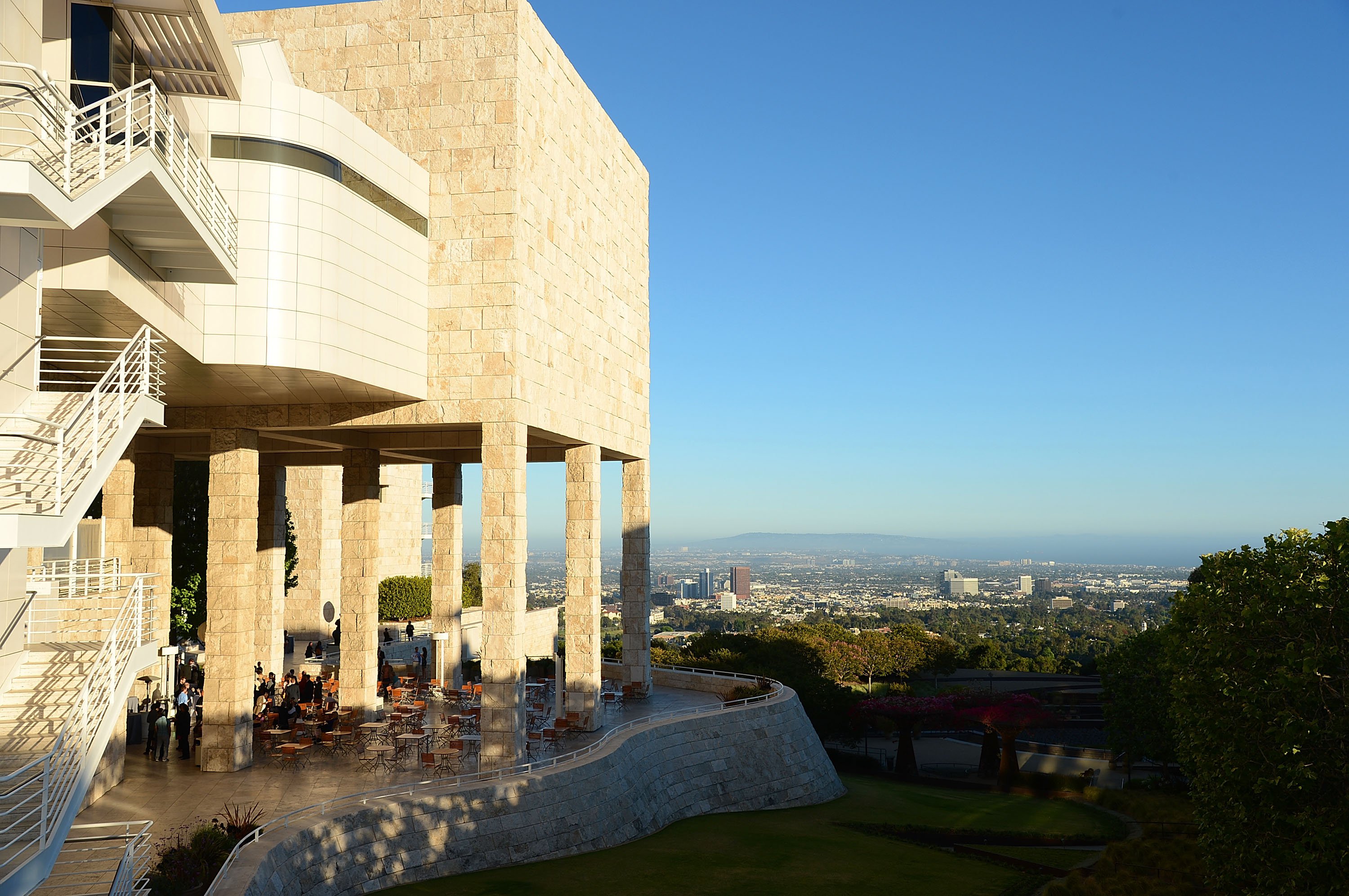 Getty Center to Reopen Wednesday After Phoned Bomb Threat Leads to ...