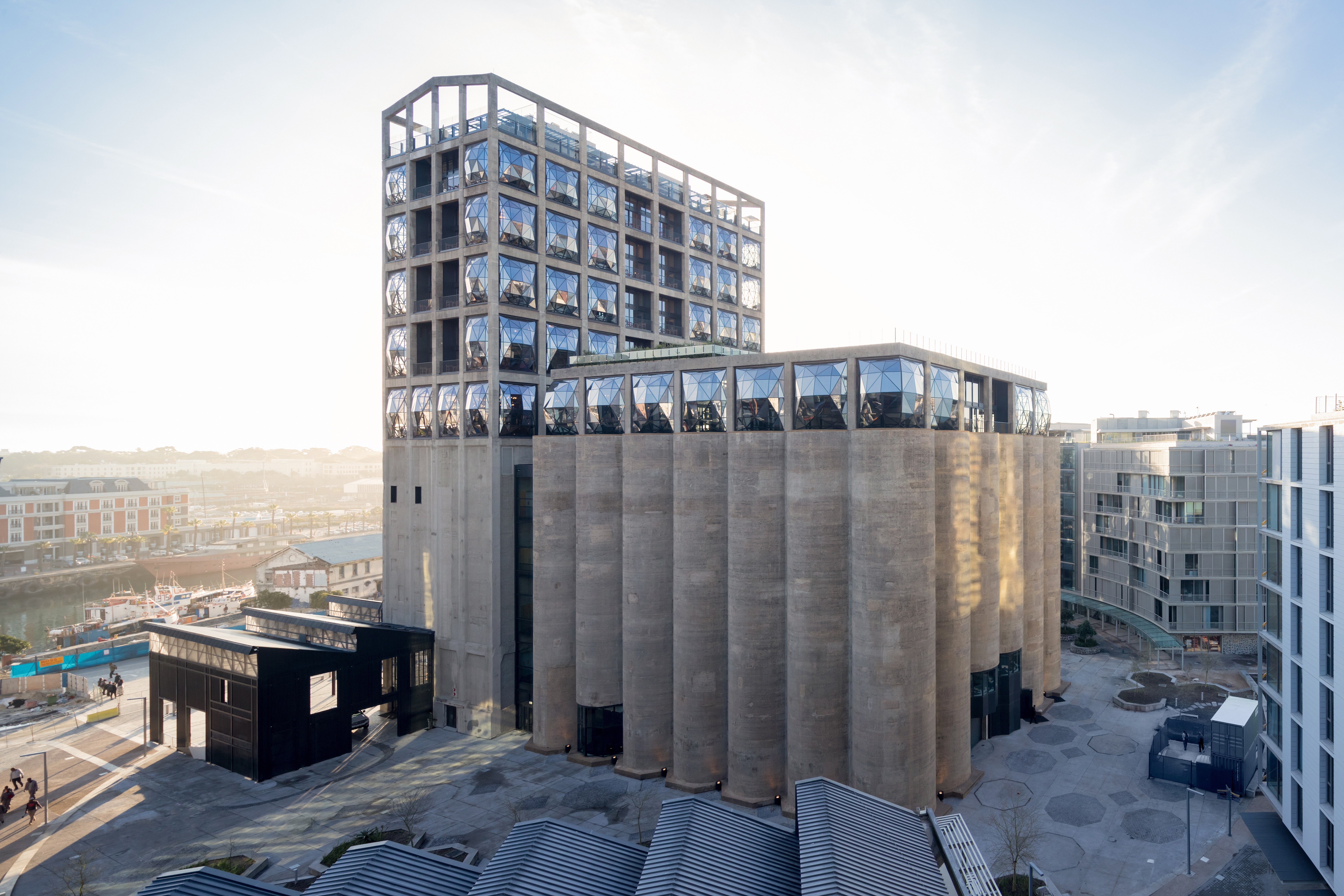 How a Decrepit Grain Silo Became South Africa's Mind-Blowing Zeitz ...