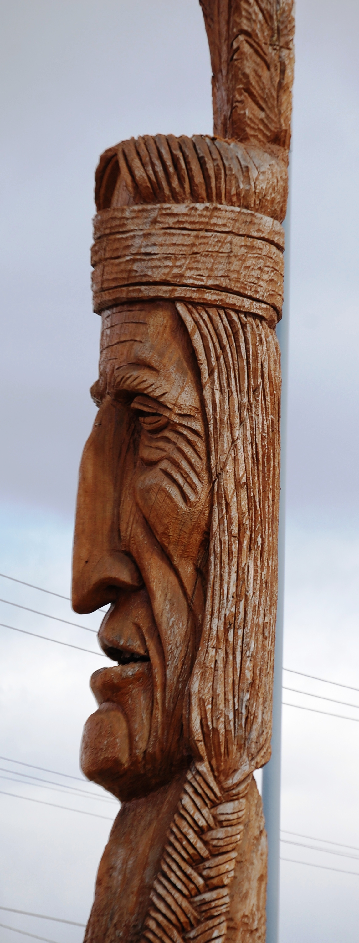 Giant Indian Head wood carving in Idaho Falls, Idaho | Offbeat ...