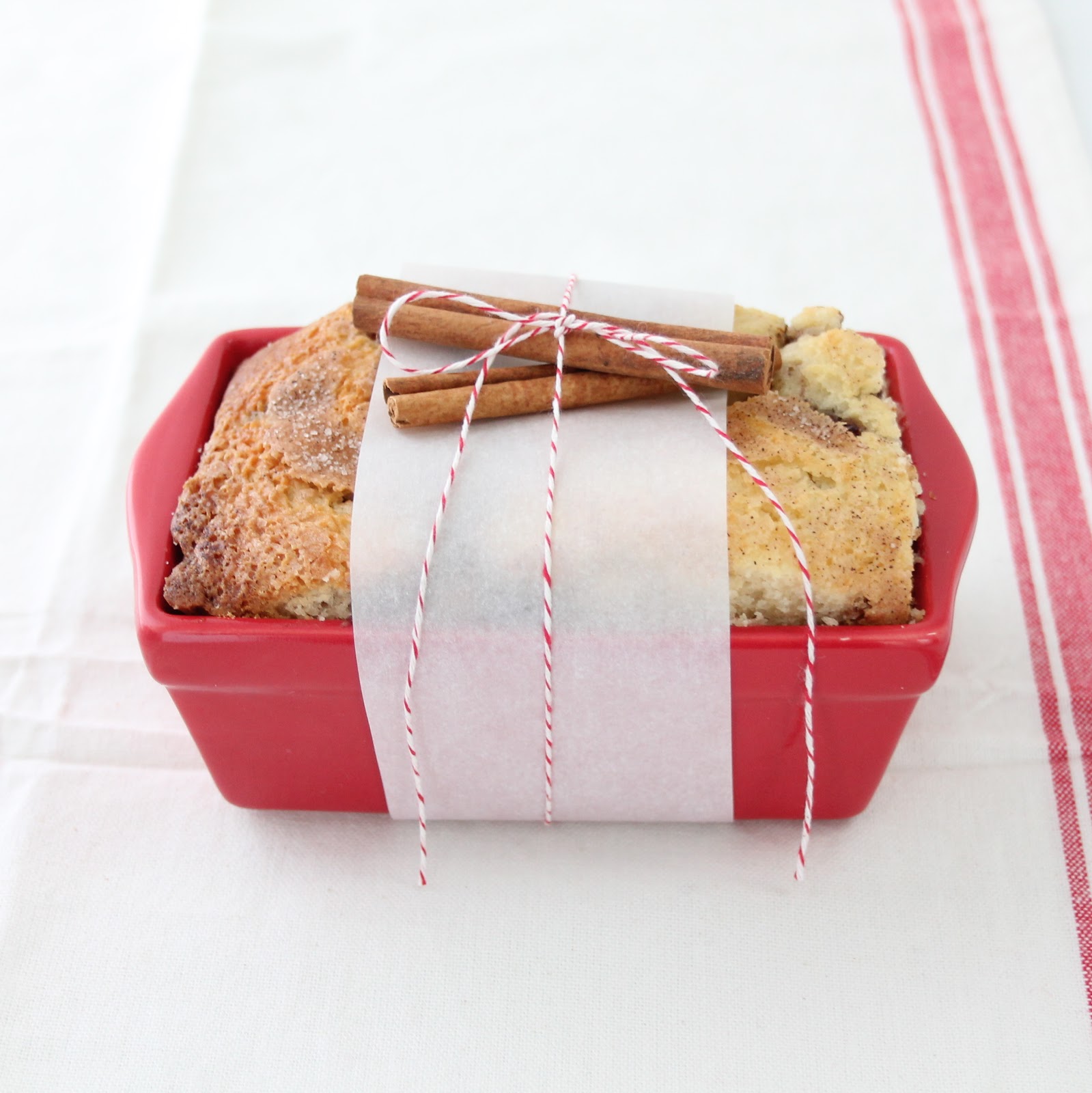 Christmas Gift Idea | Easy Cinnamon Bread Recipe