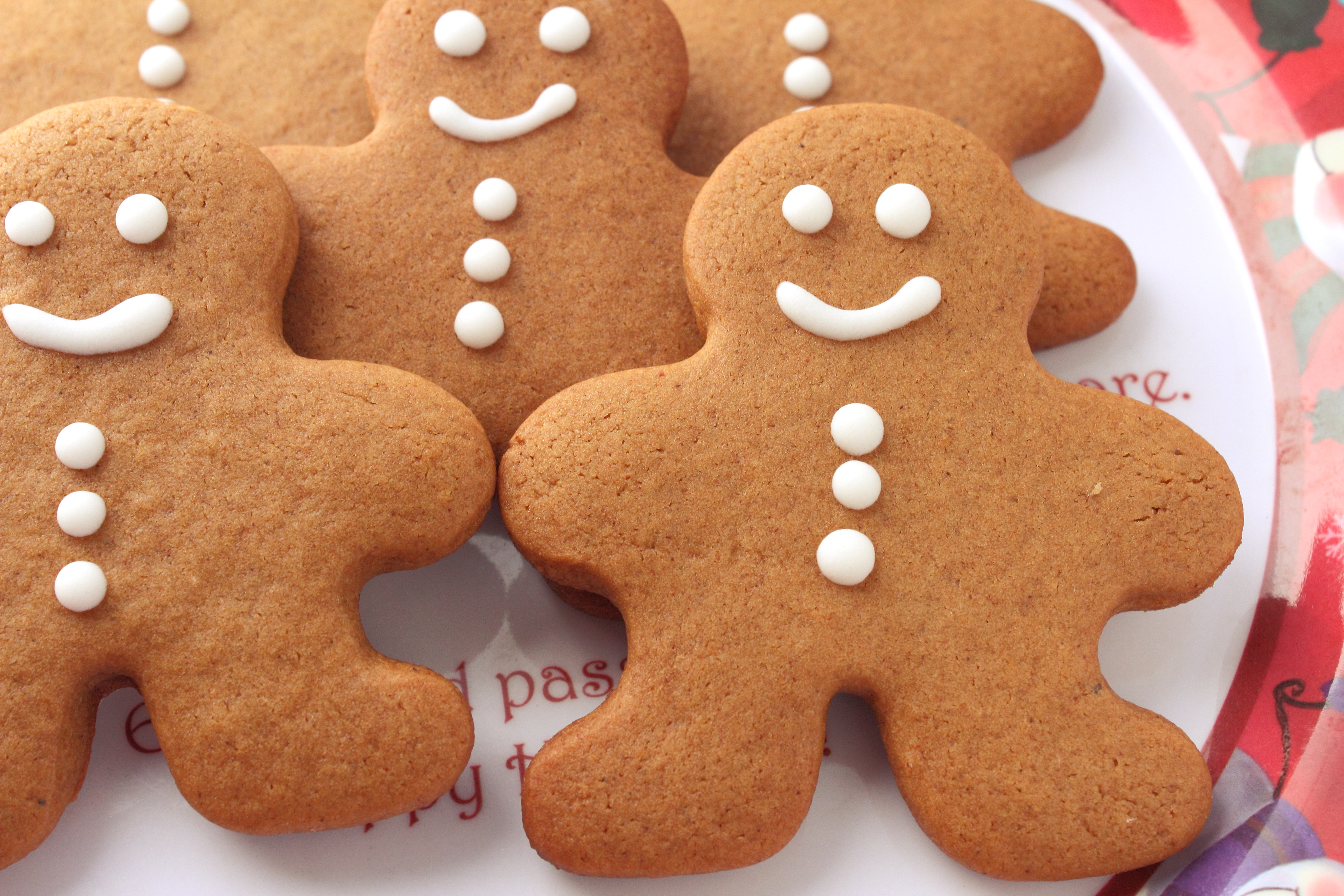 Healthy Gingerbread Cookies - Baking Beauty