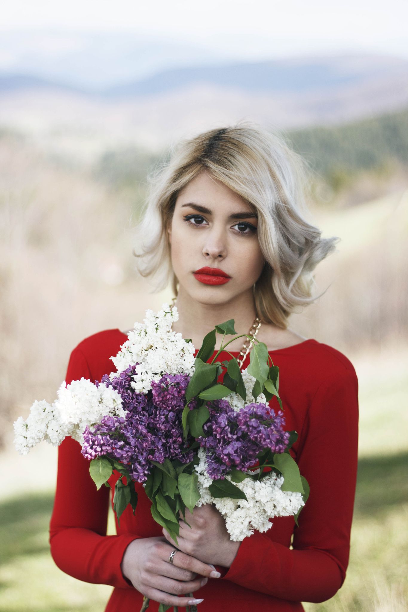 Girl and flowers - Girl holding flower bouquet. | Lilacs | Pinterest ...