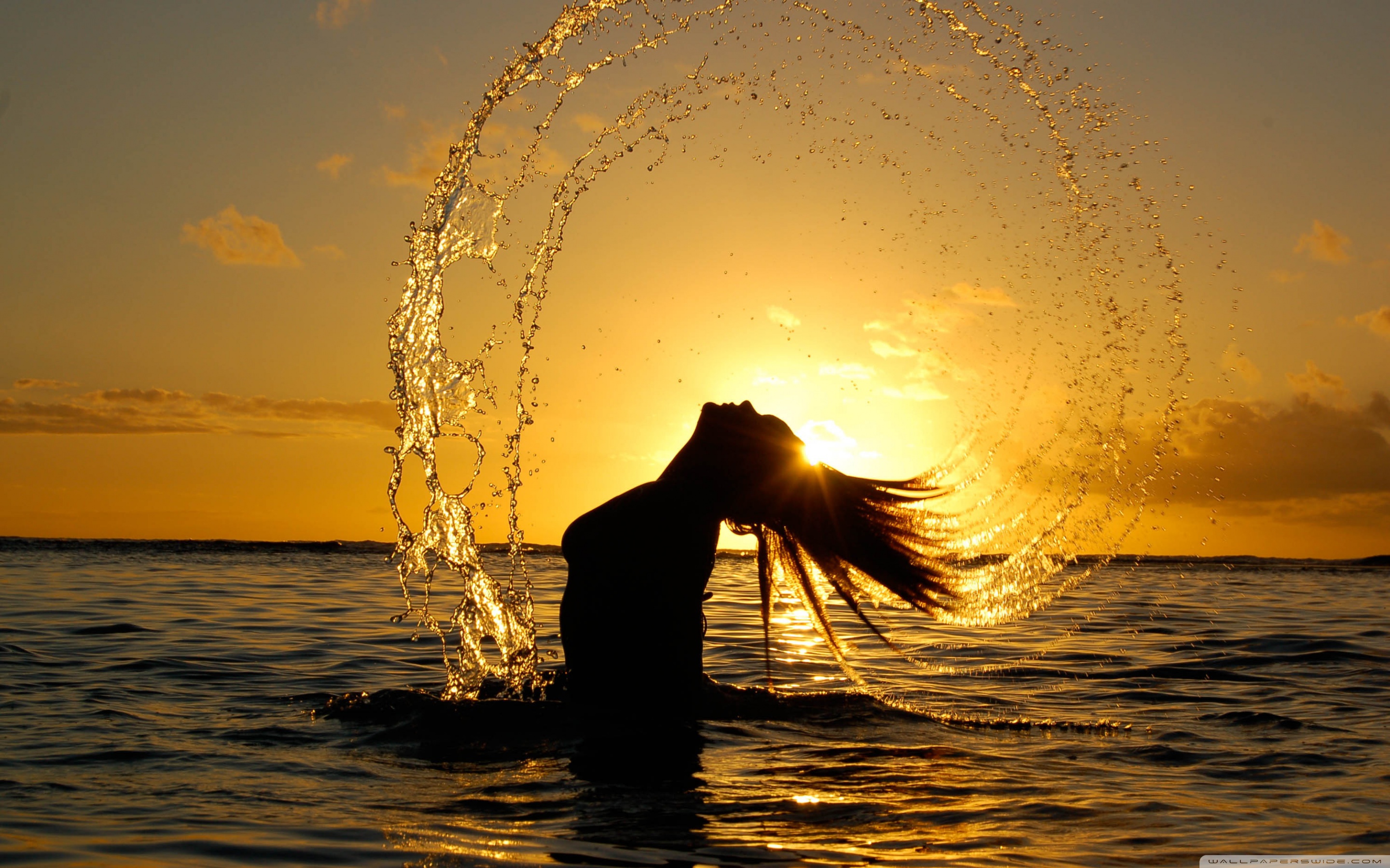 Girl Playing In The Water ❤ 4K HD Desktop Wallpaper for 4K Ultra HD ...
