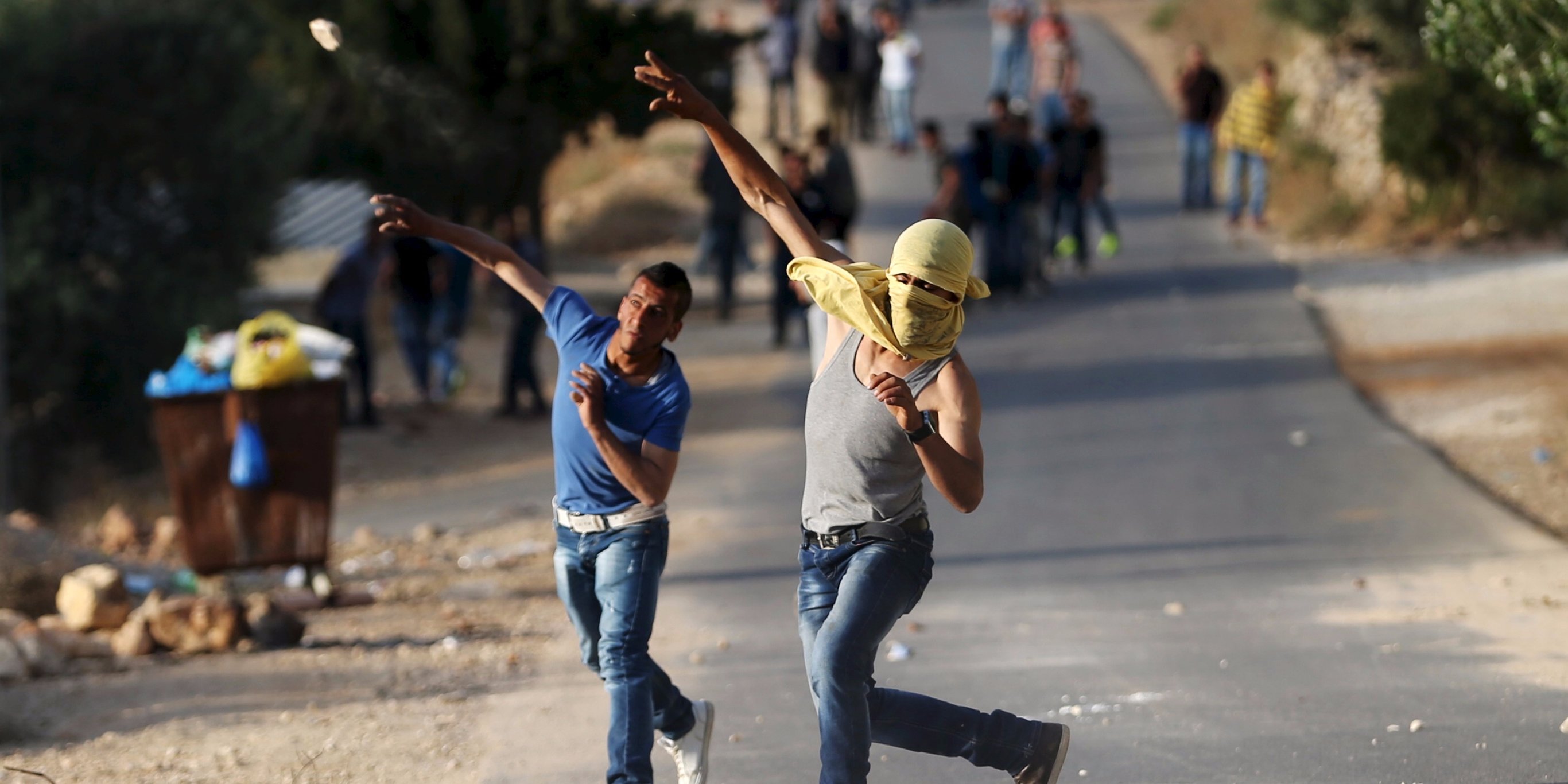 Netanyahu considers lethal force vs. Palestinian stone-throwers ...