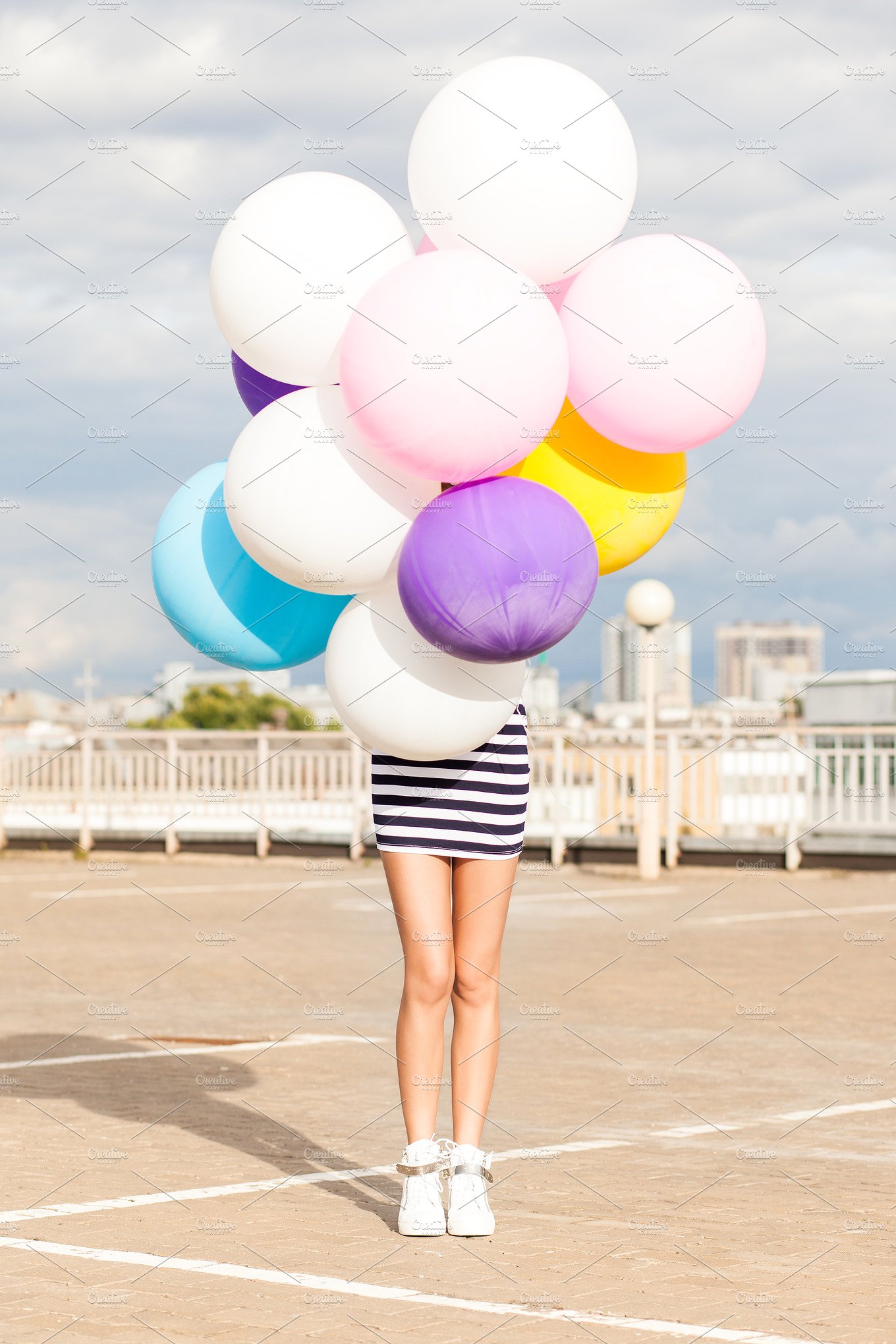Beautiful sporty girl with balloons. ~ Beauty & Fashion Photos ...