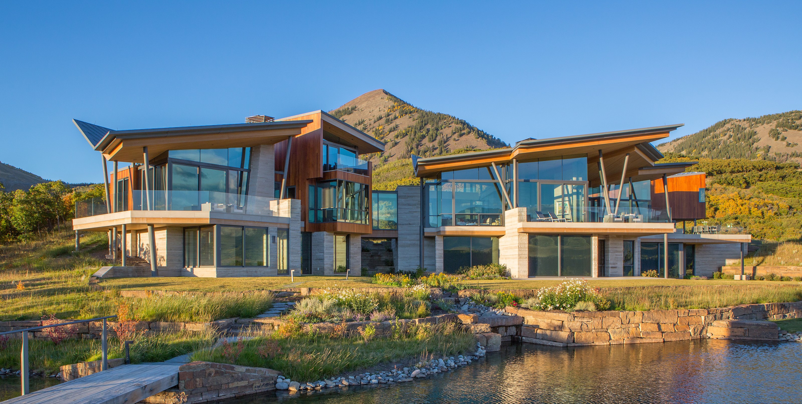 A $32.5 Million Glass House on the Edge of a Cliff in the Rocky ...