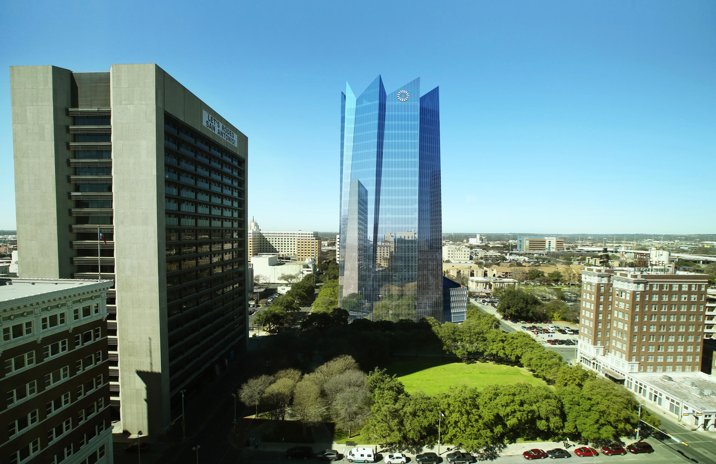 San Antonio's Skyline Is Getting A Glassy New Addition | Texas ...