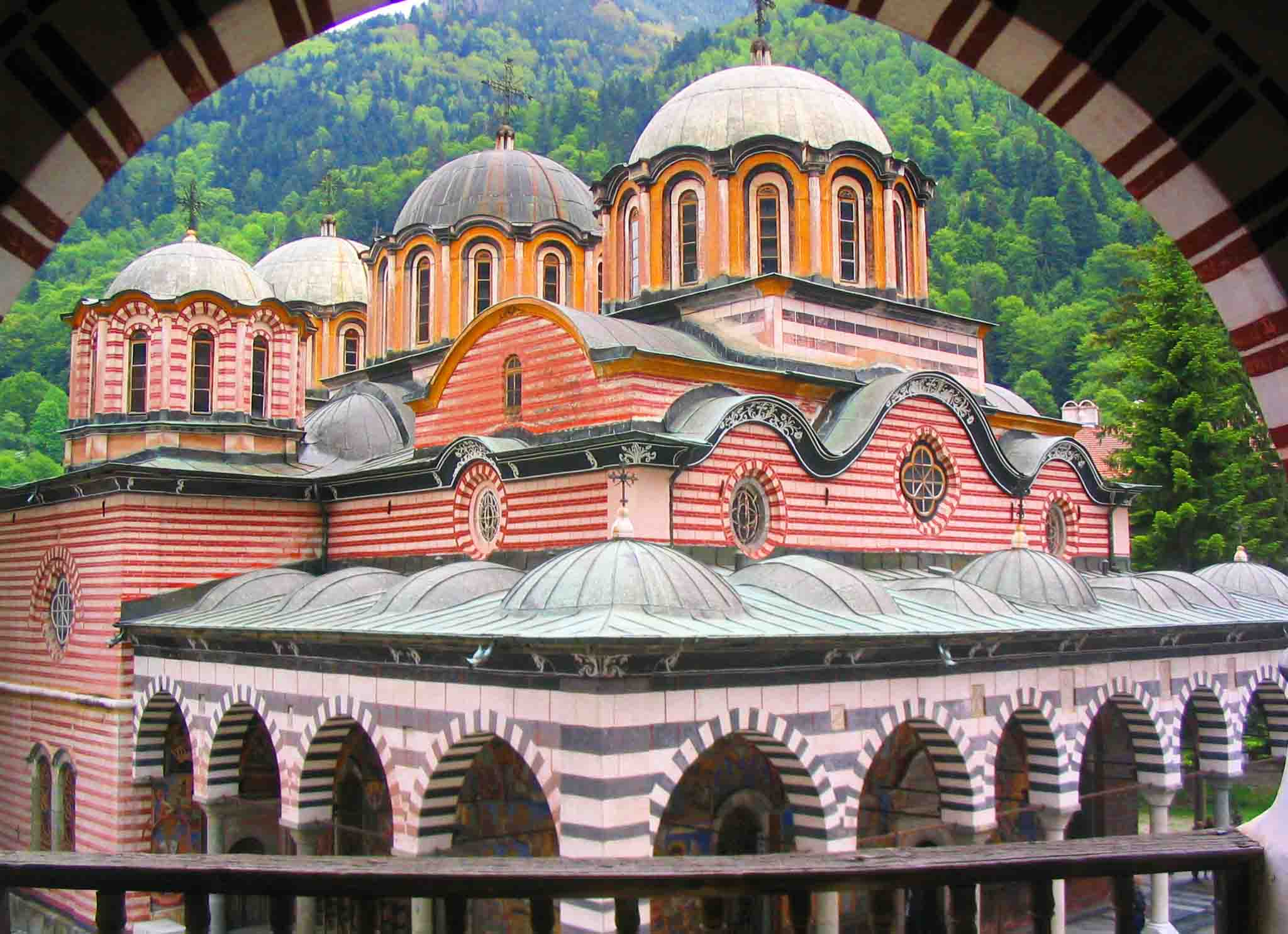 Foto Friday – Rila Monastery, Bulgaria | Andy's World Journeys