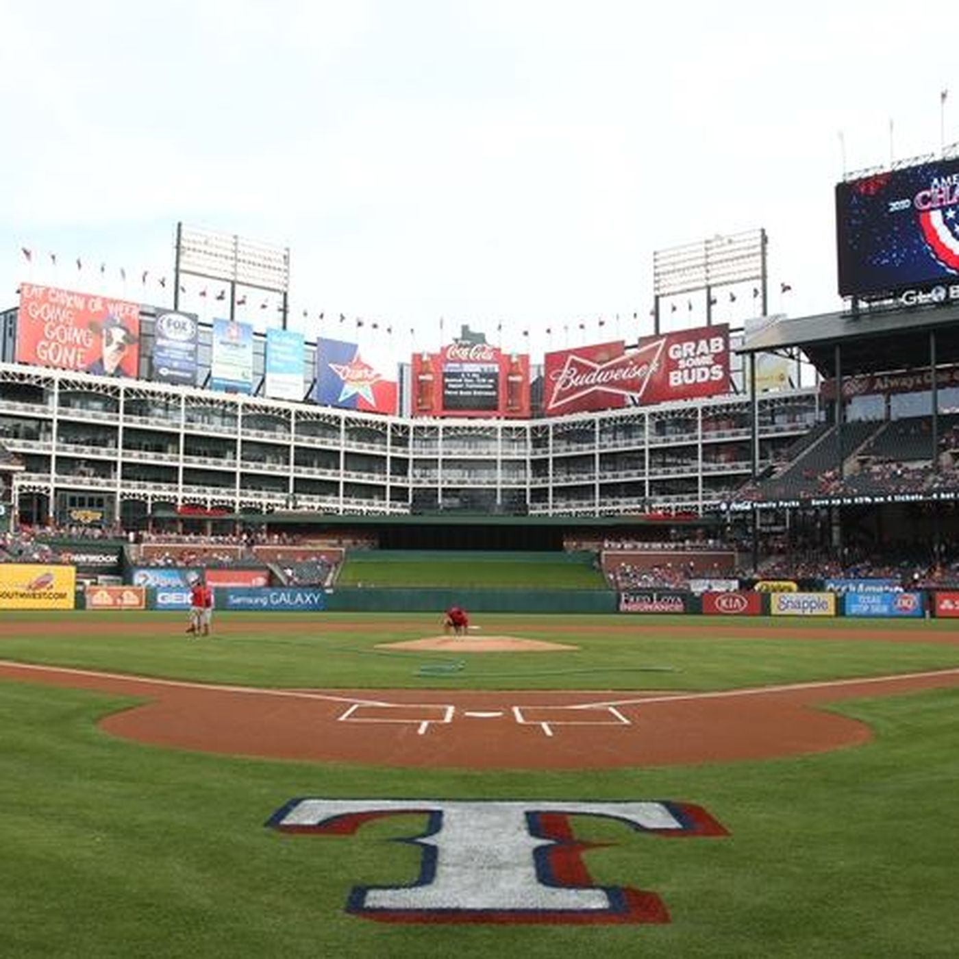 What to Eat at Globe Life Park, Home of the Texas Rangers - Eater Dallas