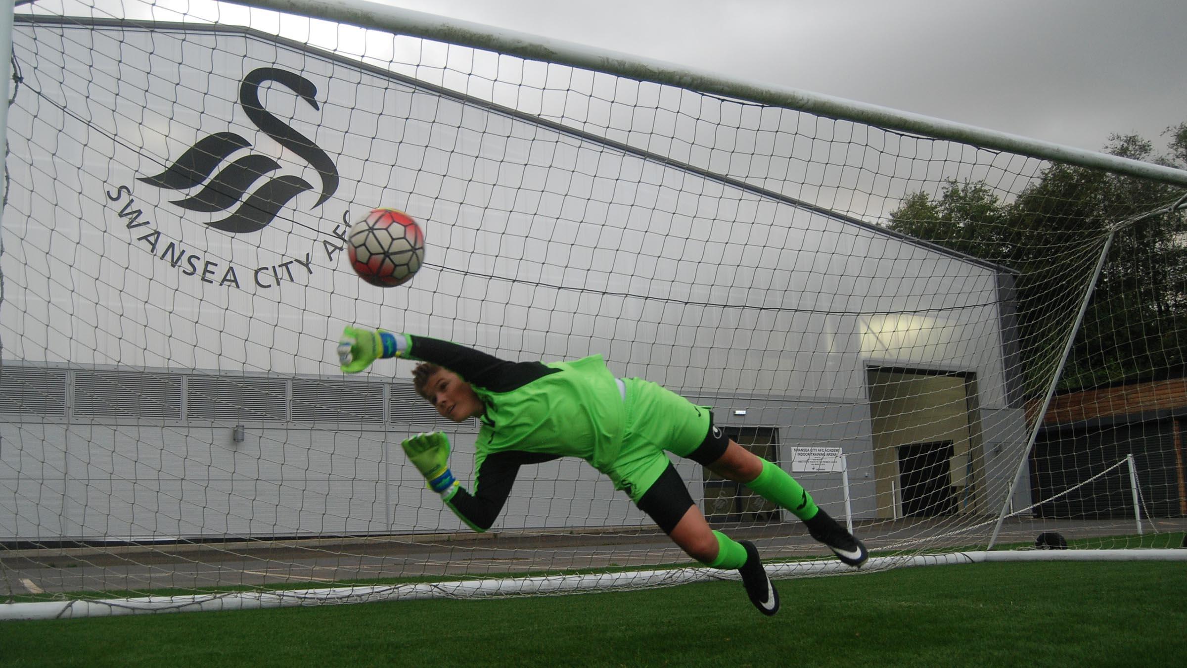 Sign-up for our academy goalkeeper trial | Swansea City FC