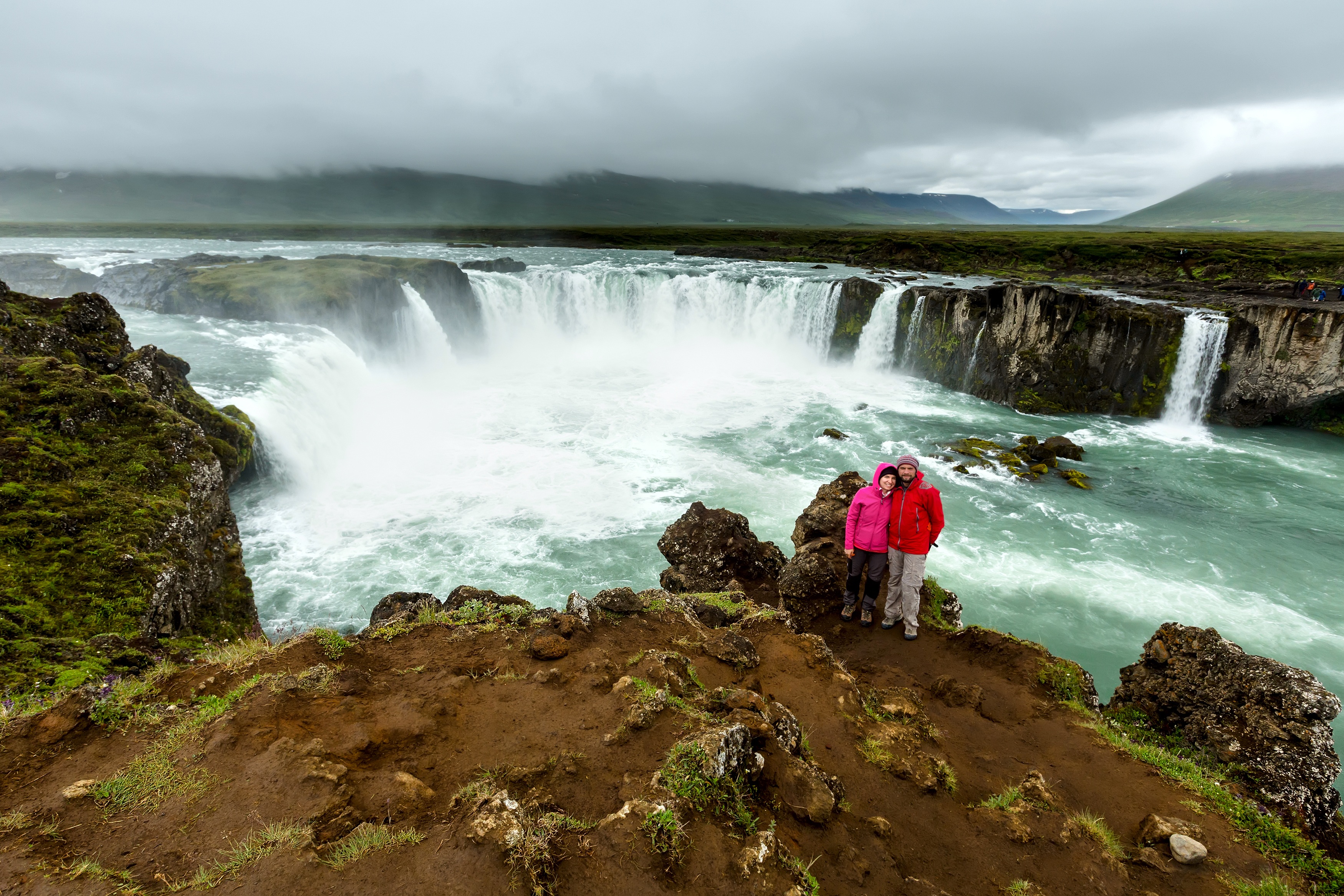 10 Best Waterfalls In Iceland