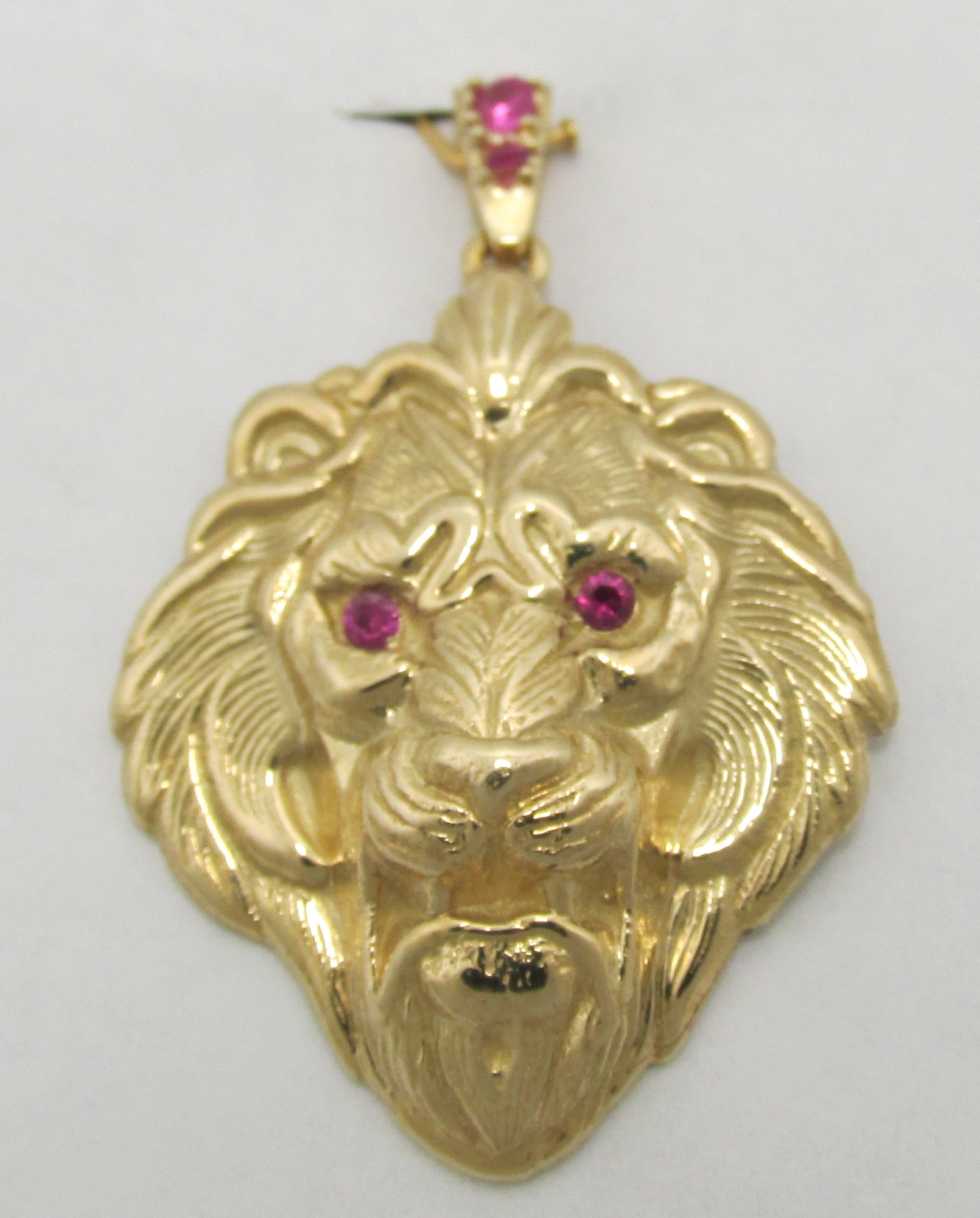 14K solid yellow gold Lion Head with Ruby Eyes and Bale Pendant 7.27 ...