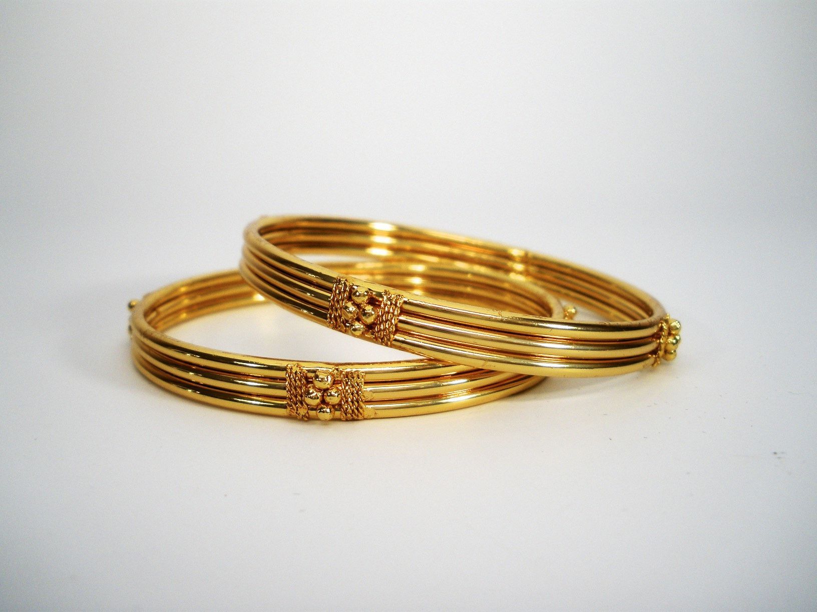 traditional gold bangles | Gold:jewellery n art pieces | Pinterest ...
