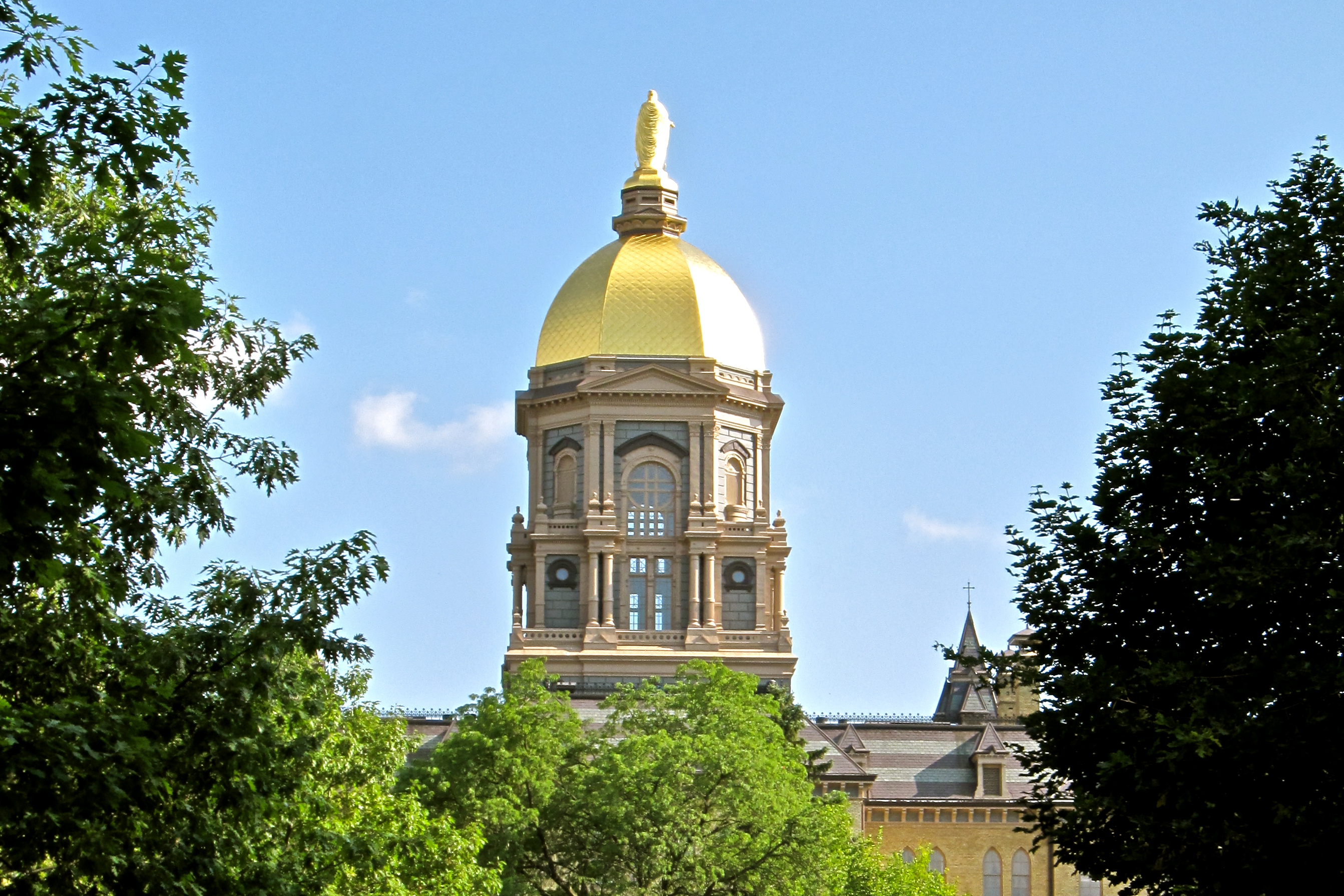 File:The Golden Dome.jpg - Wikimedia Commons
