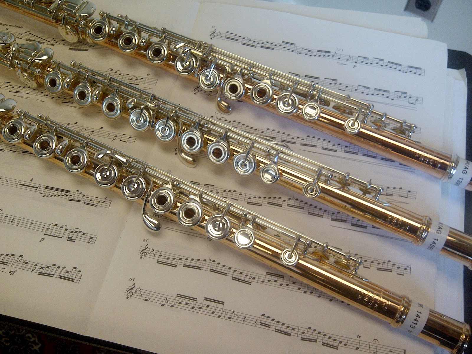 Flute Builder : The Gold in a Gold Flute