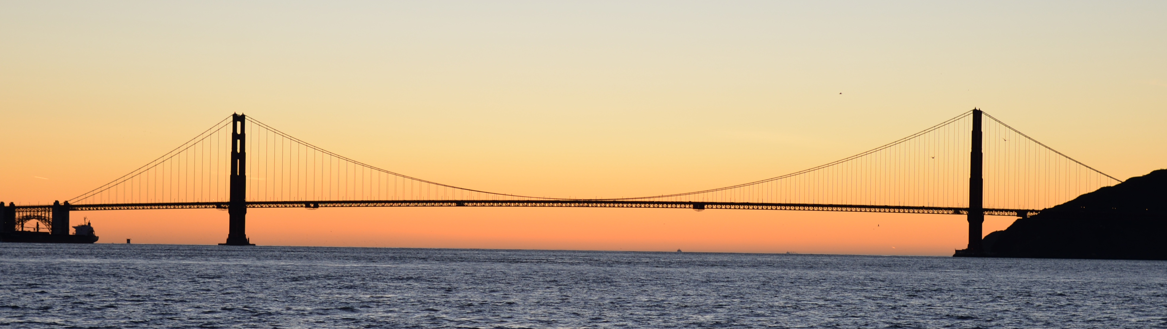 File:Golden Gate Bridge Dec 15 2015 by D Ramey Logan.jpg - Wikimedia ...