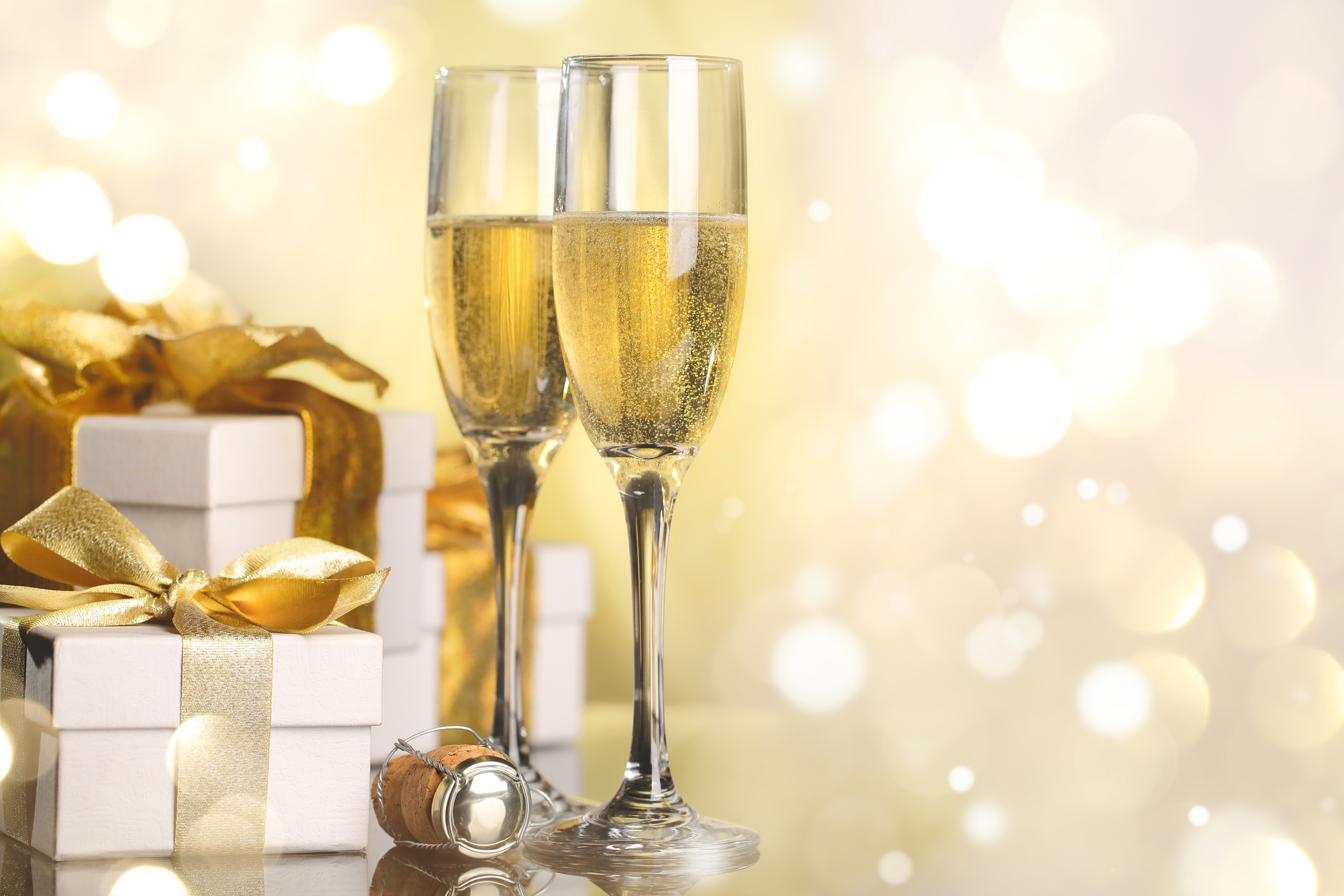 Golden Background with Gift and Champagne | Gallery Yopriceville ...