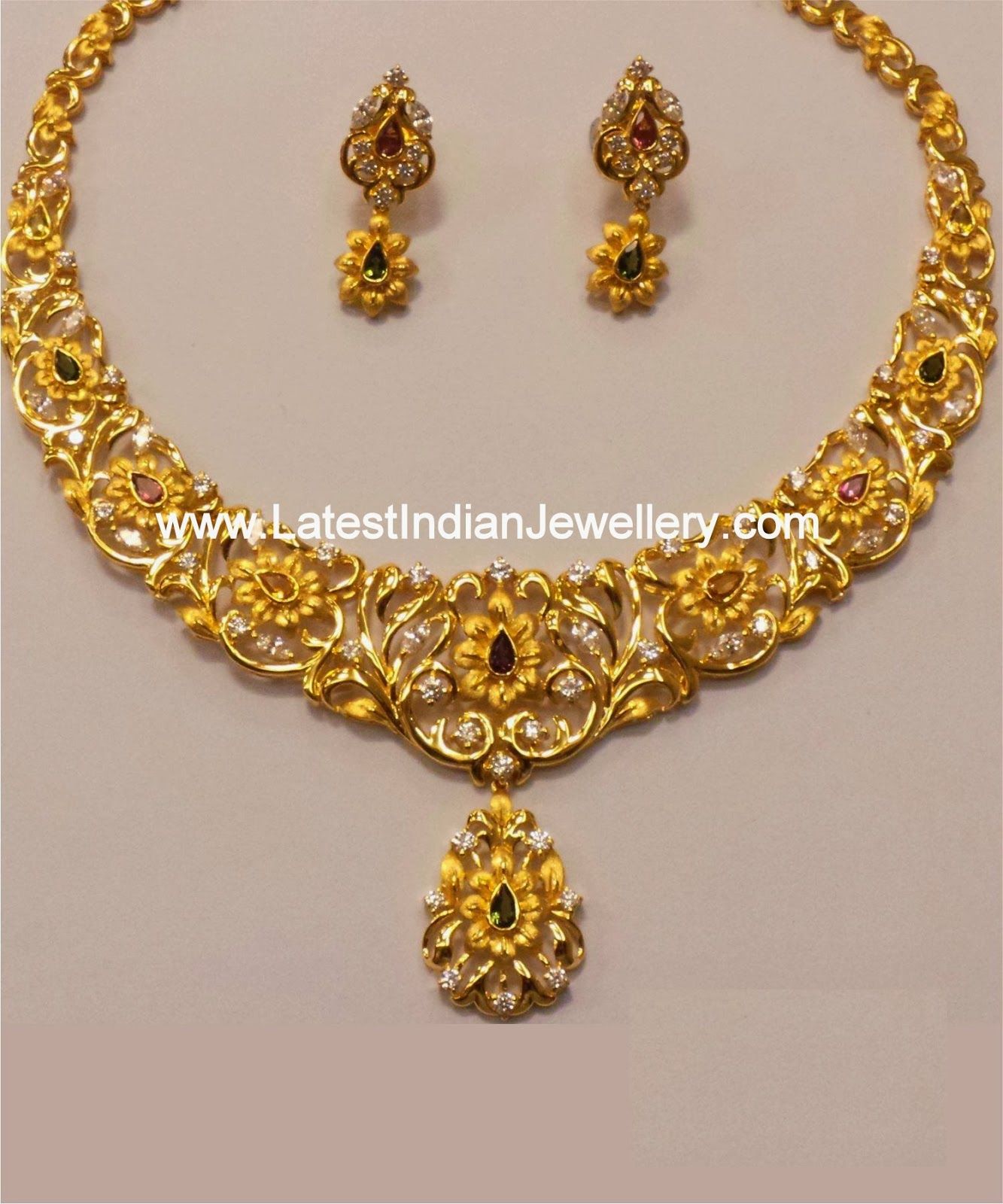 Dual Tone Gold Necklace Set | Gold necklaces, Gold and Jewel