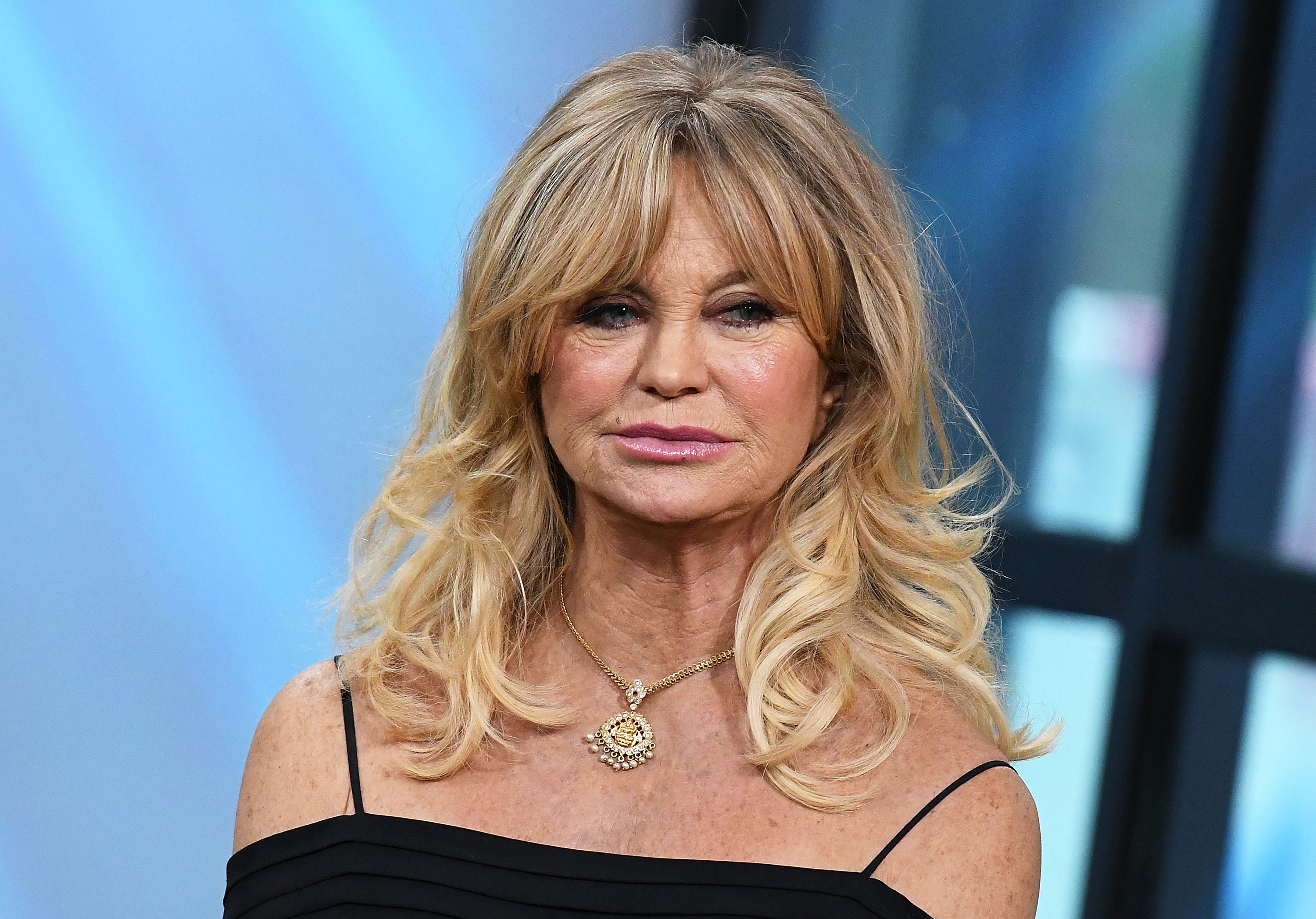 Goldie Hawn's Best Friend Has Sadly Died - Closer Weekly