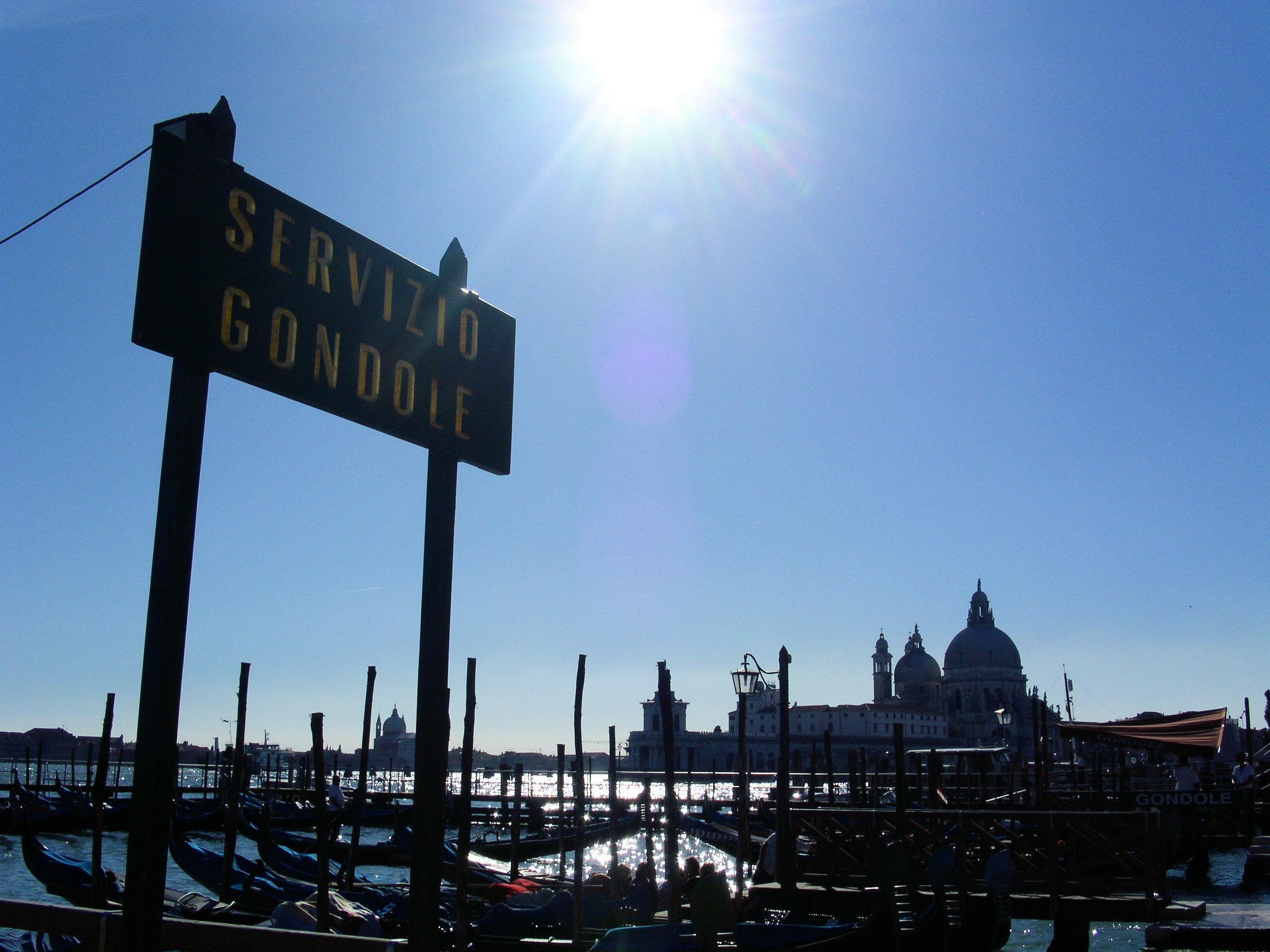 Gondola station, Cathedral, Gondola, Italy, Venice, HQ Photo