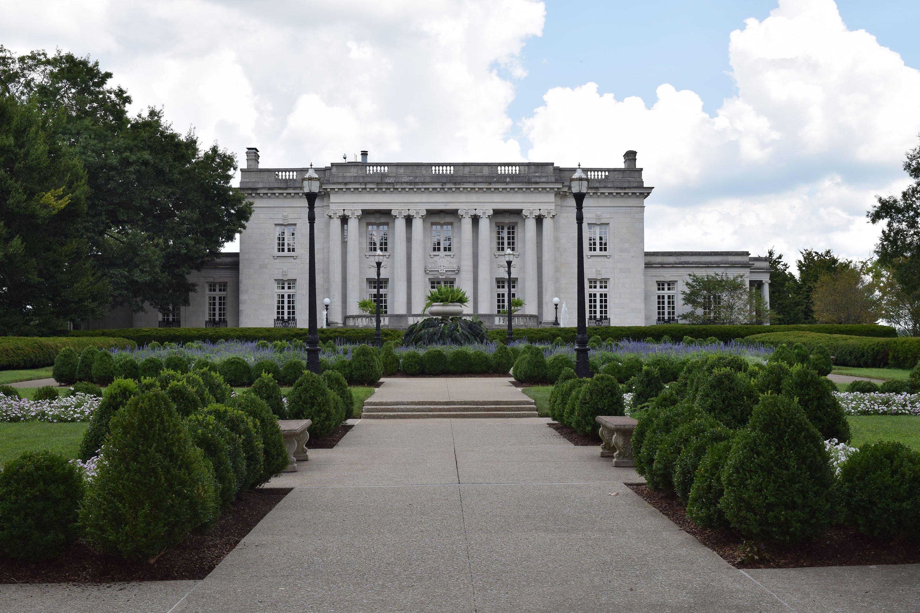 Tour the Kentucky Governors Mansion (and learn about the History ...