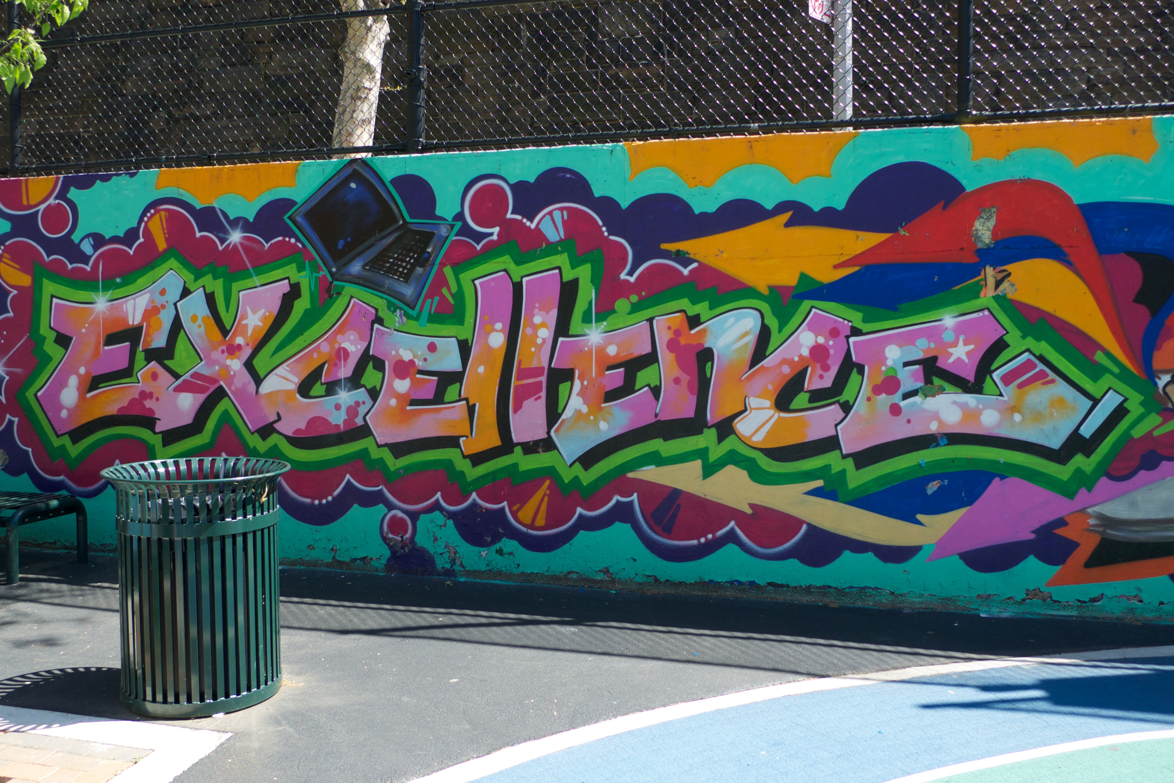 Graffiti Wall Of Fame Nyc Is A Awesome Images Pictures Of Graffiti ...