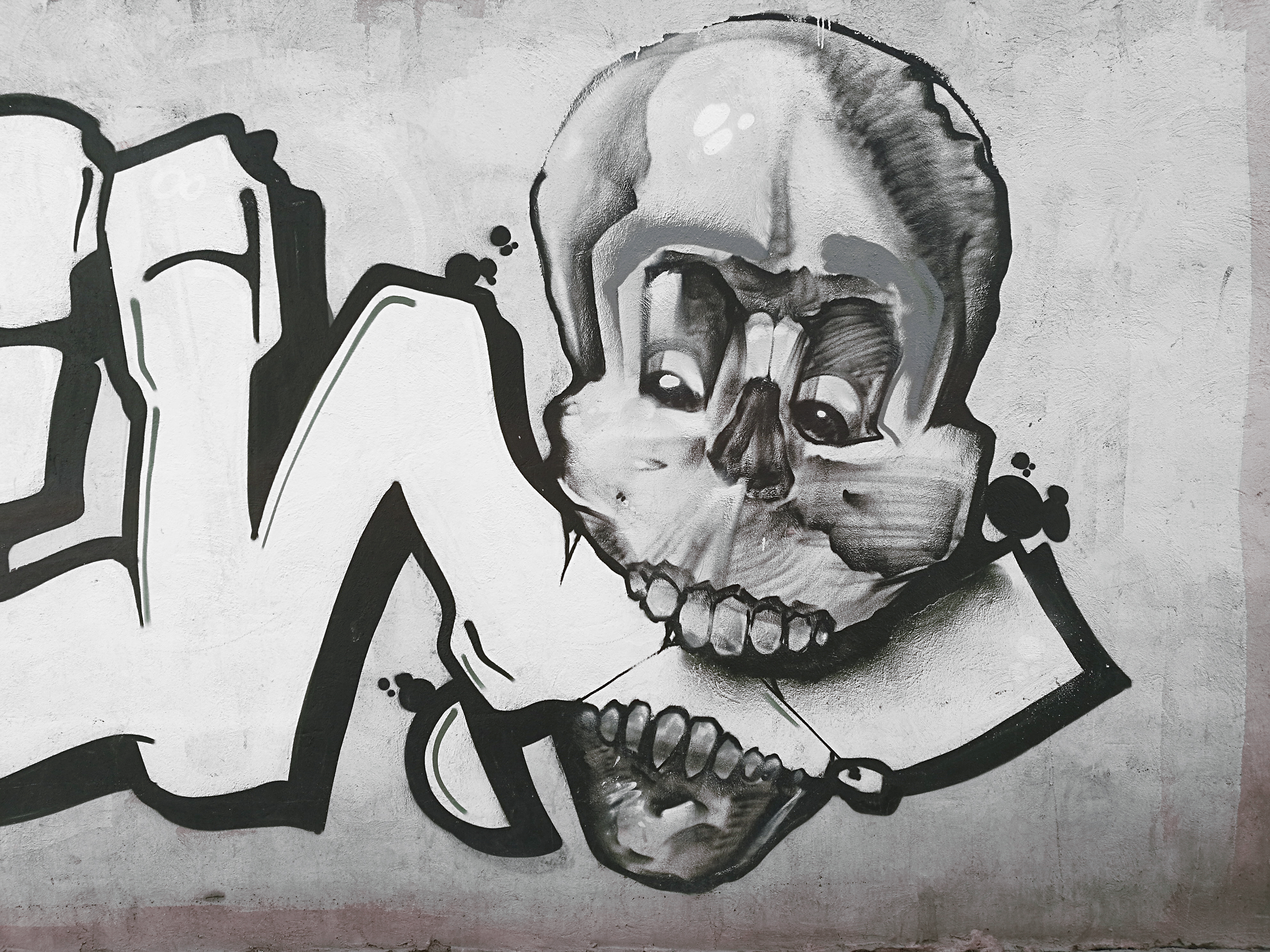 Граффити череп